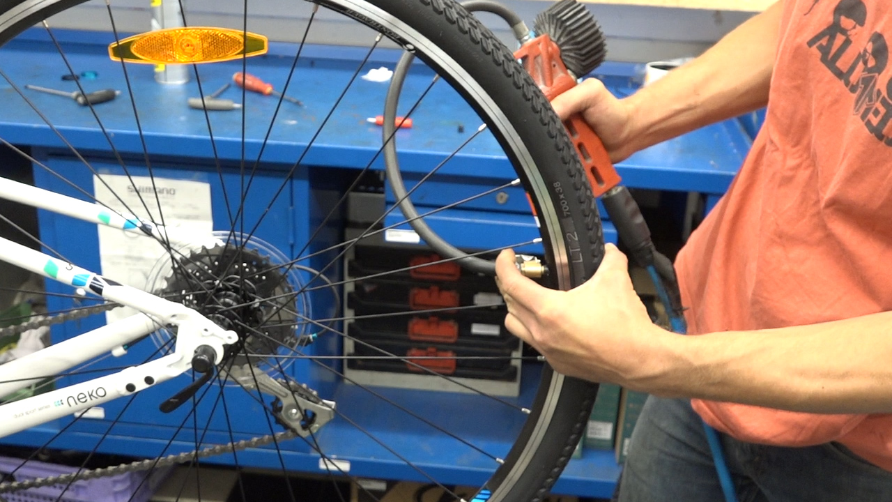 The tyre is inflated Sounds Of Changes