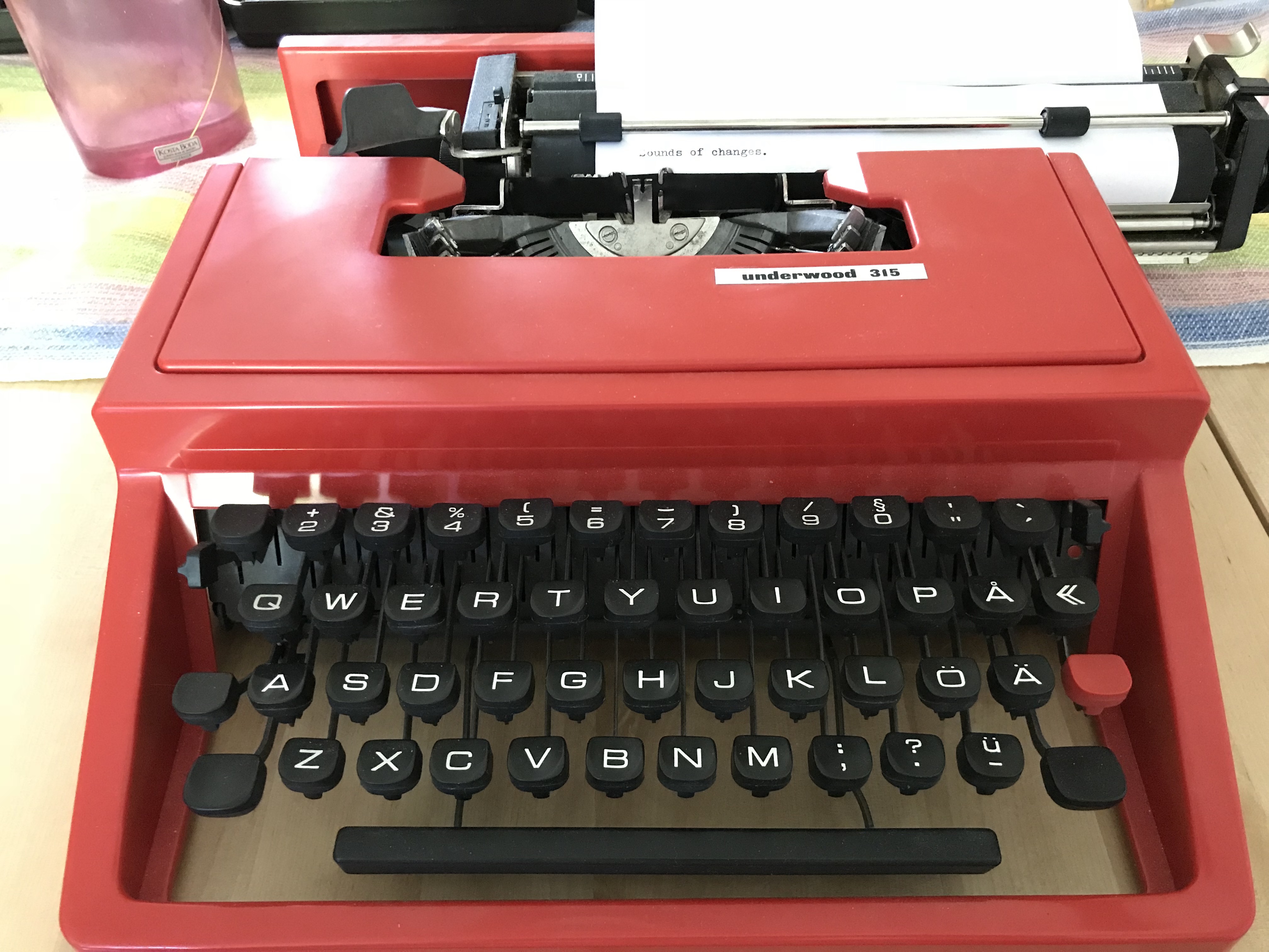 Underwood 315 portable typewriter Sounds Of Changes