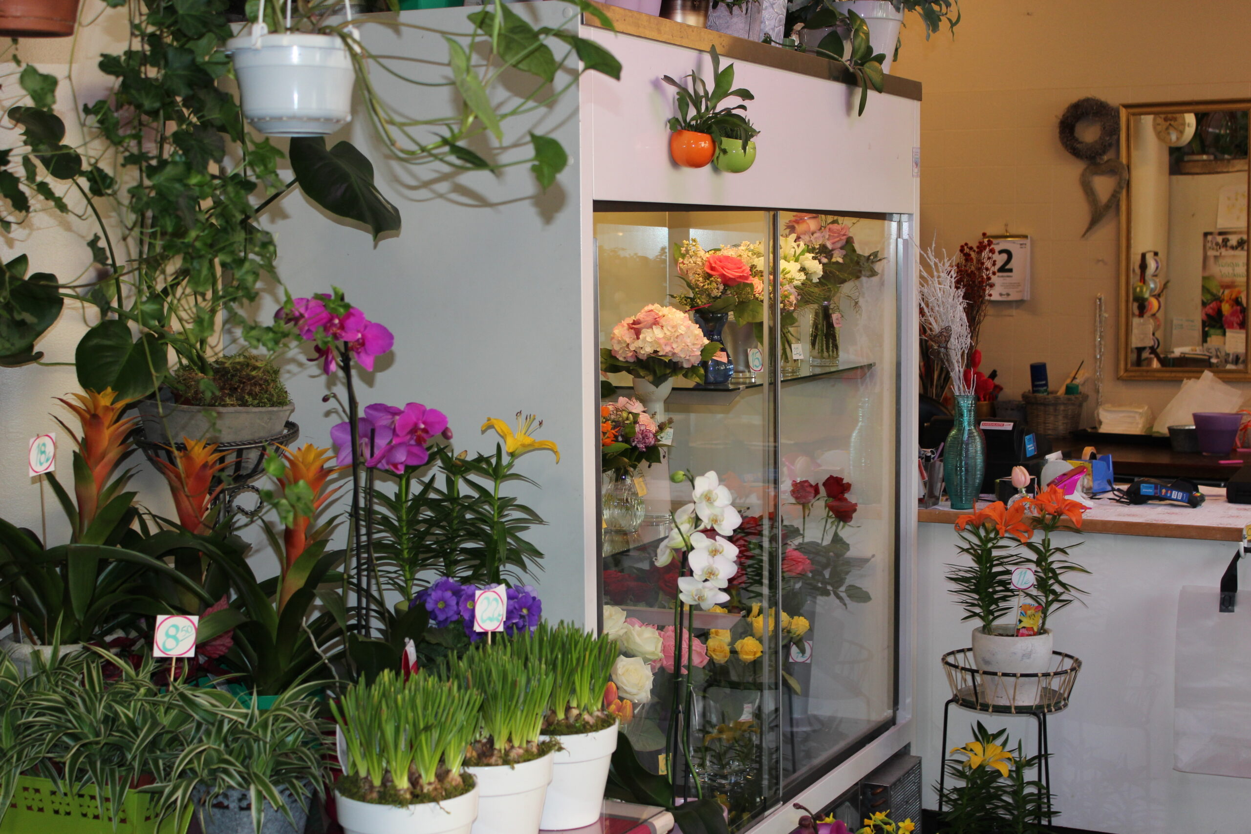 Floral refrigerator