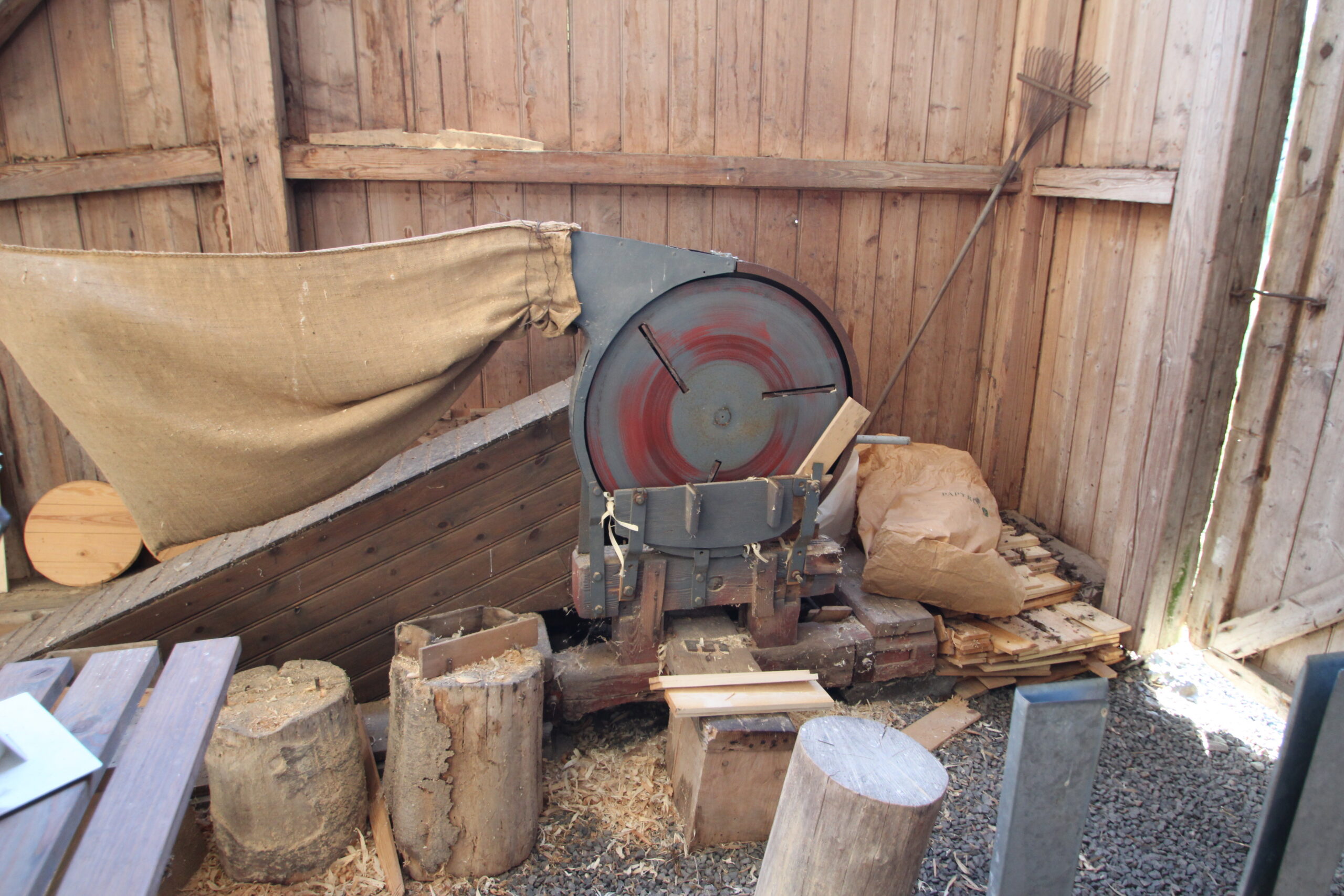 Edge planer