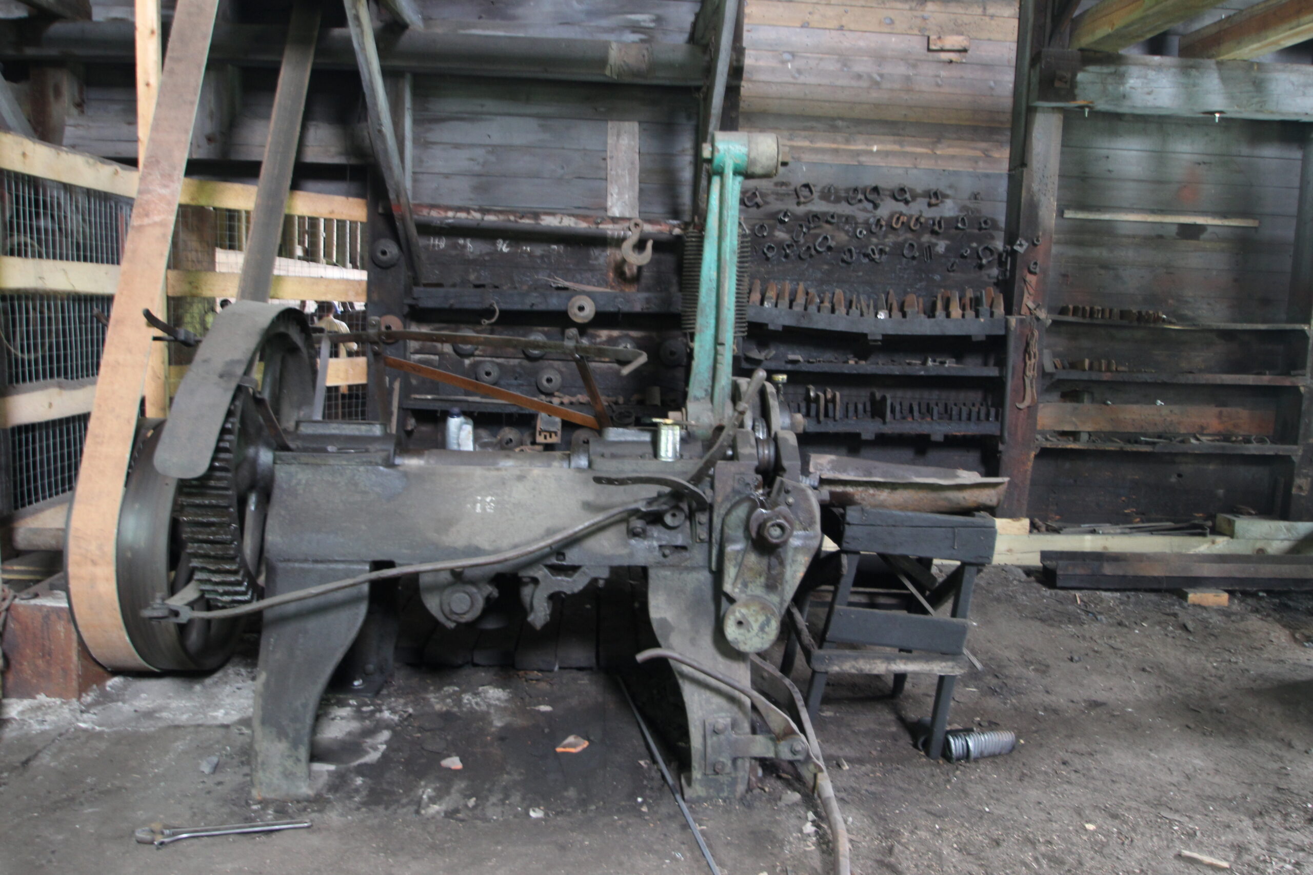 Rolling chain links