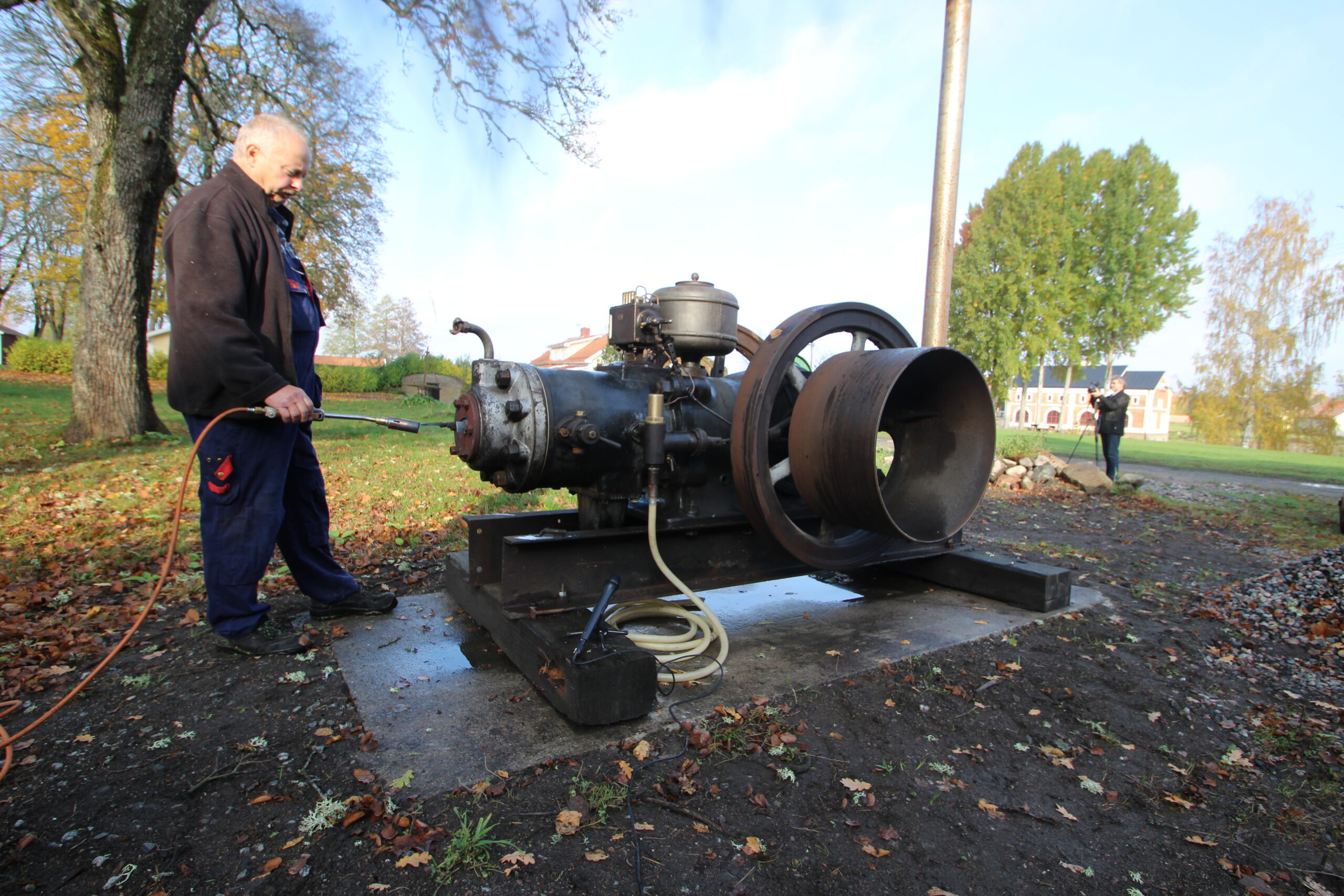 Storebro hot bulb engine
