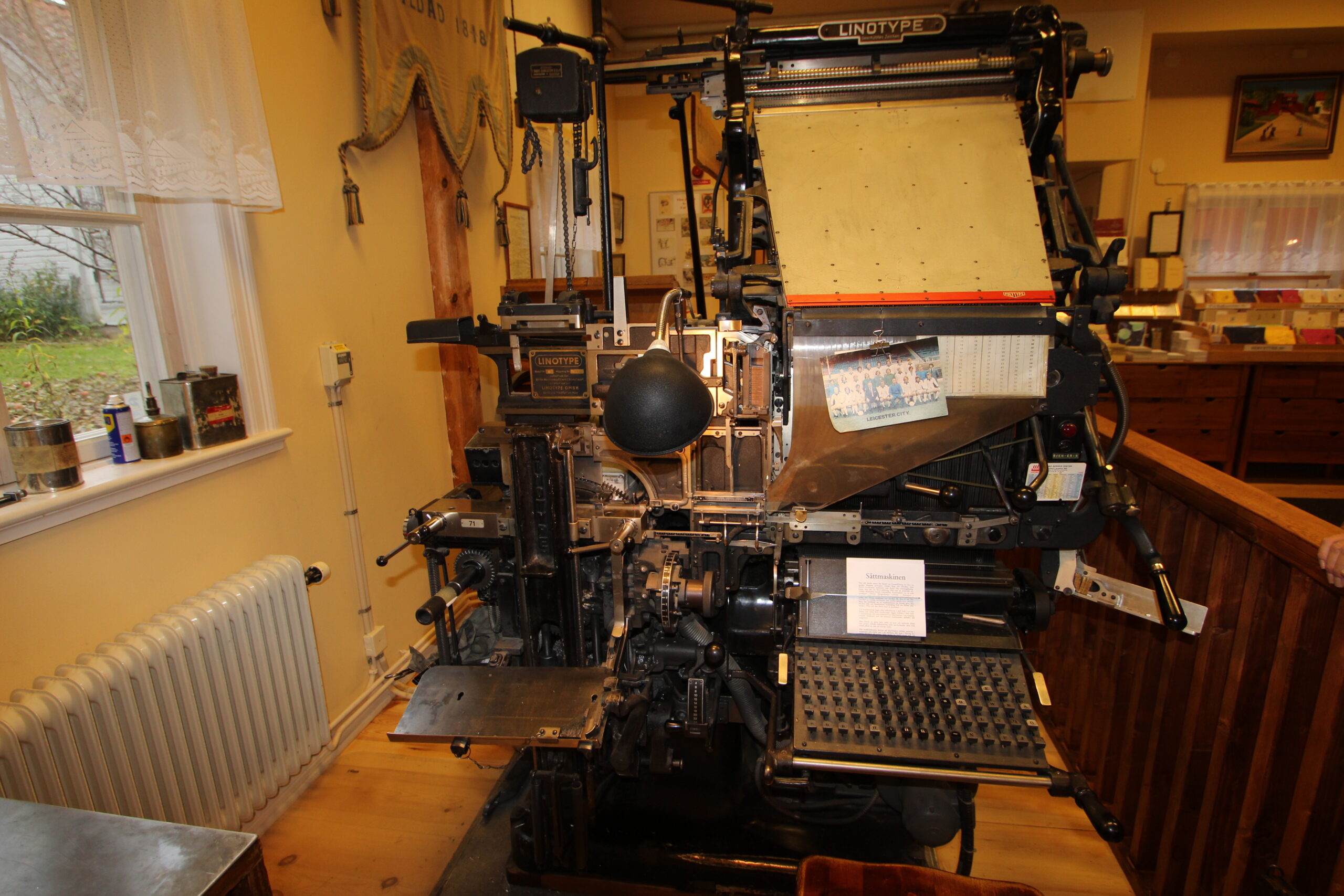 Linotype line casting machine, mono recording