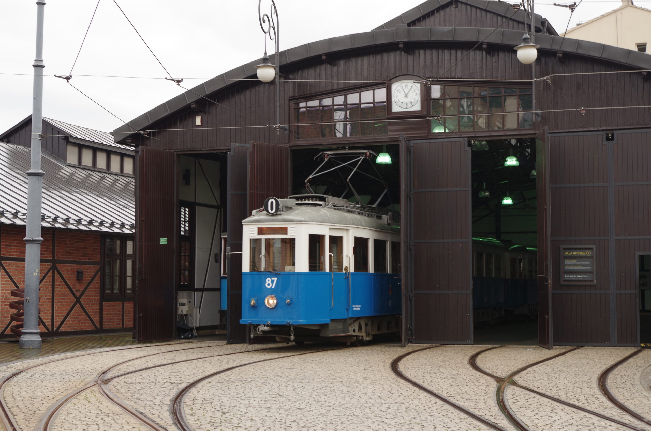 SN2 tram - car interior