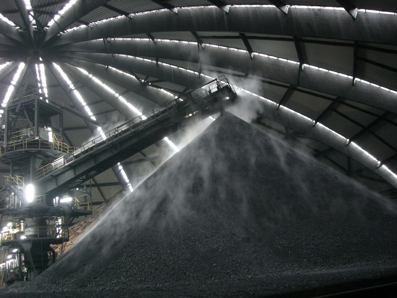 Coal mixer