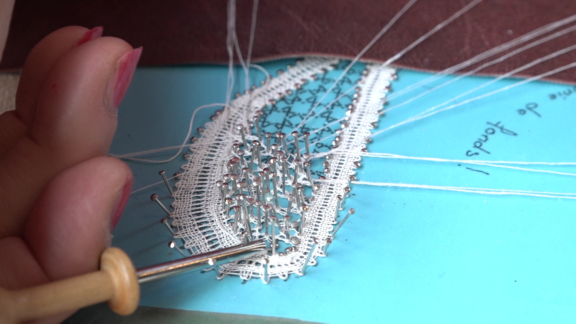 Lacemaking - pulling