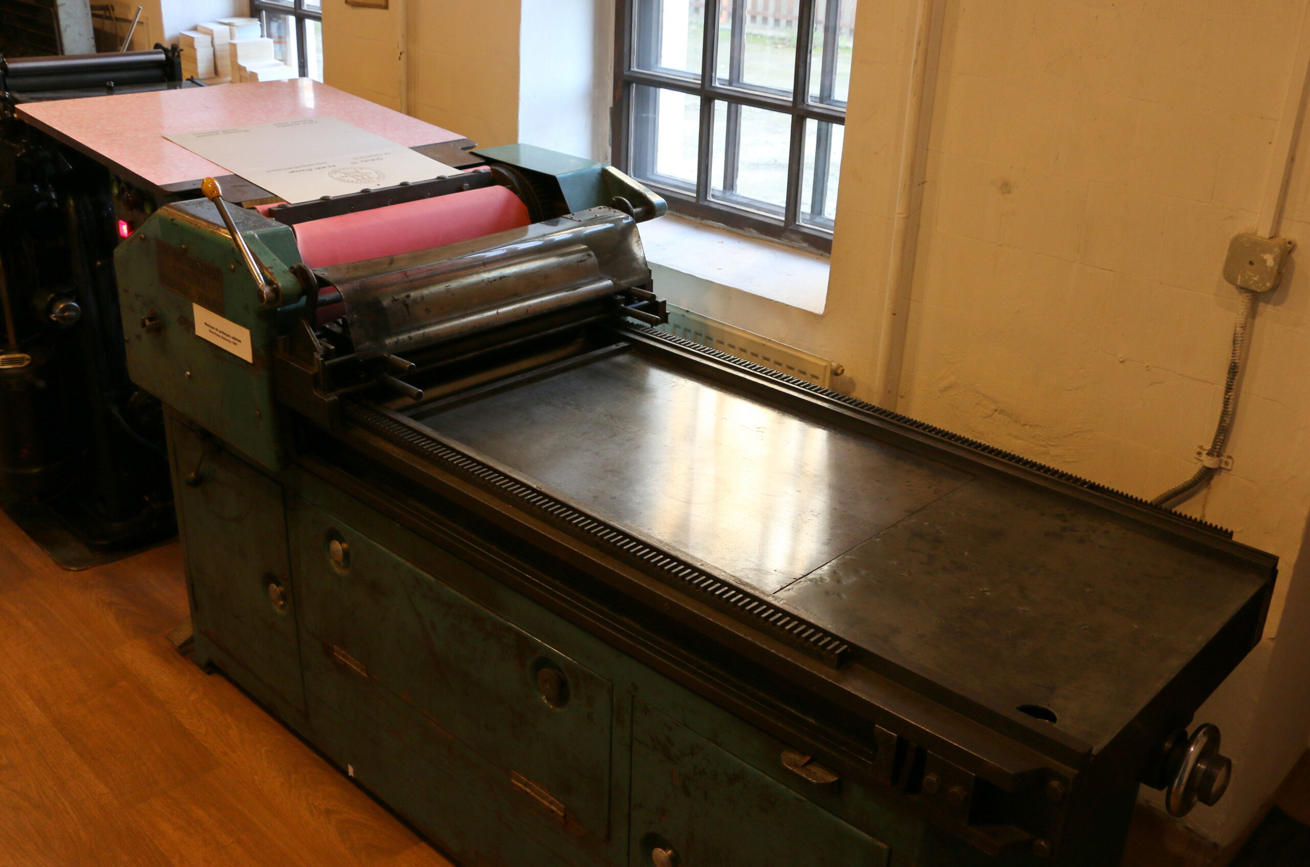 Machine for performing control copies