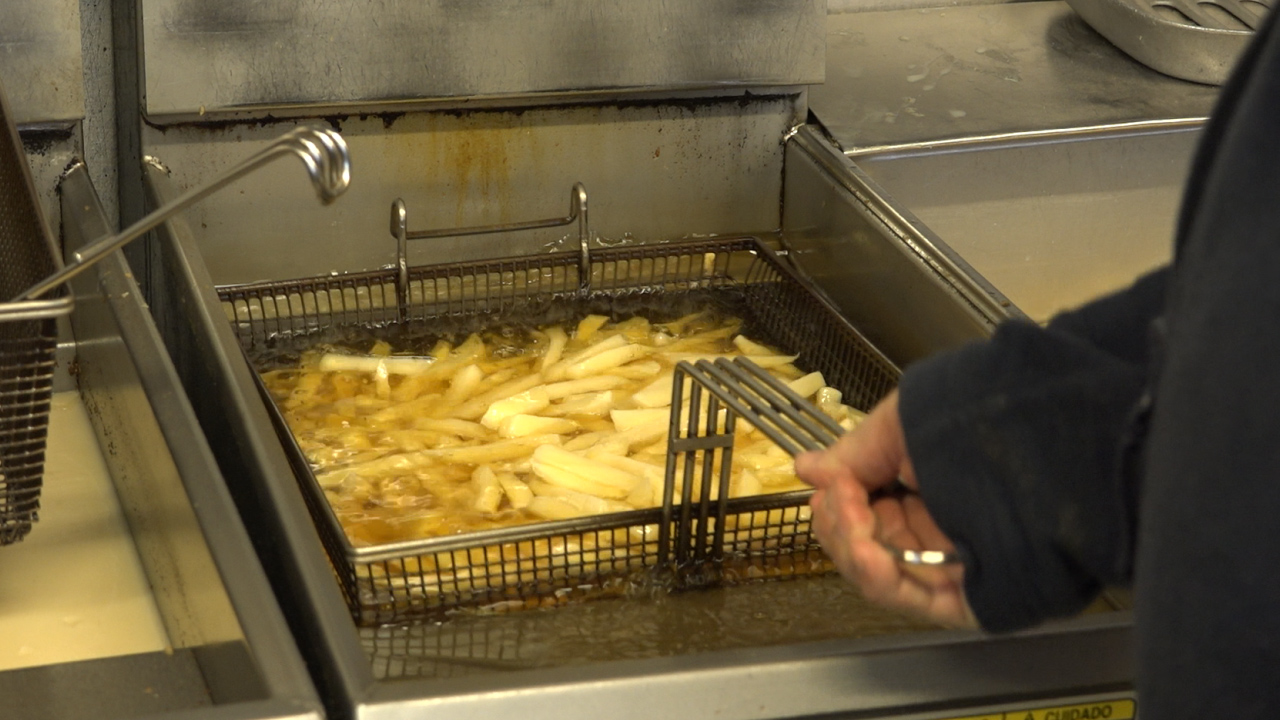 Pre-cooking of french fries and ventilation
