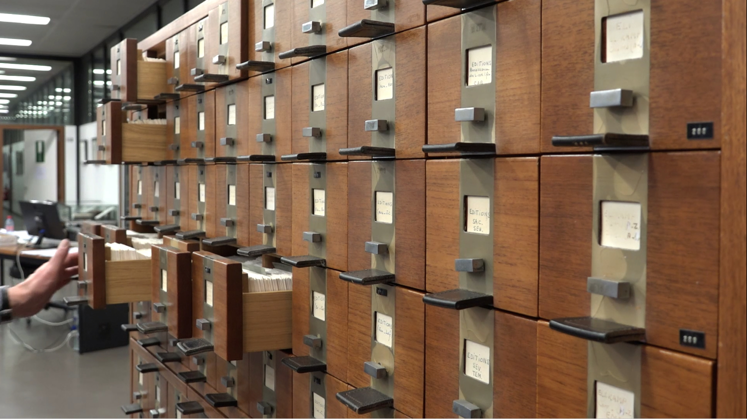 Card catalog