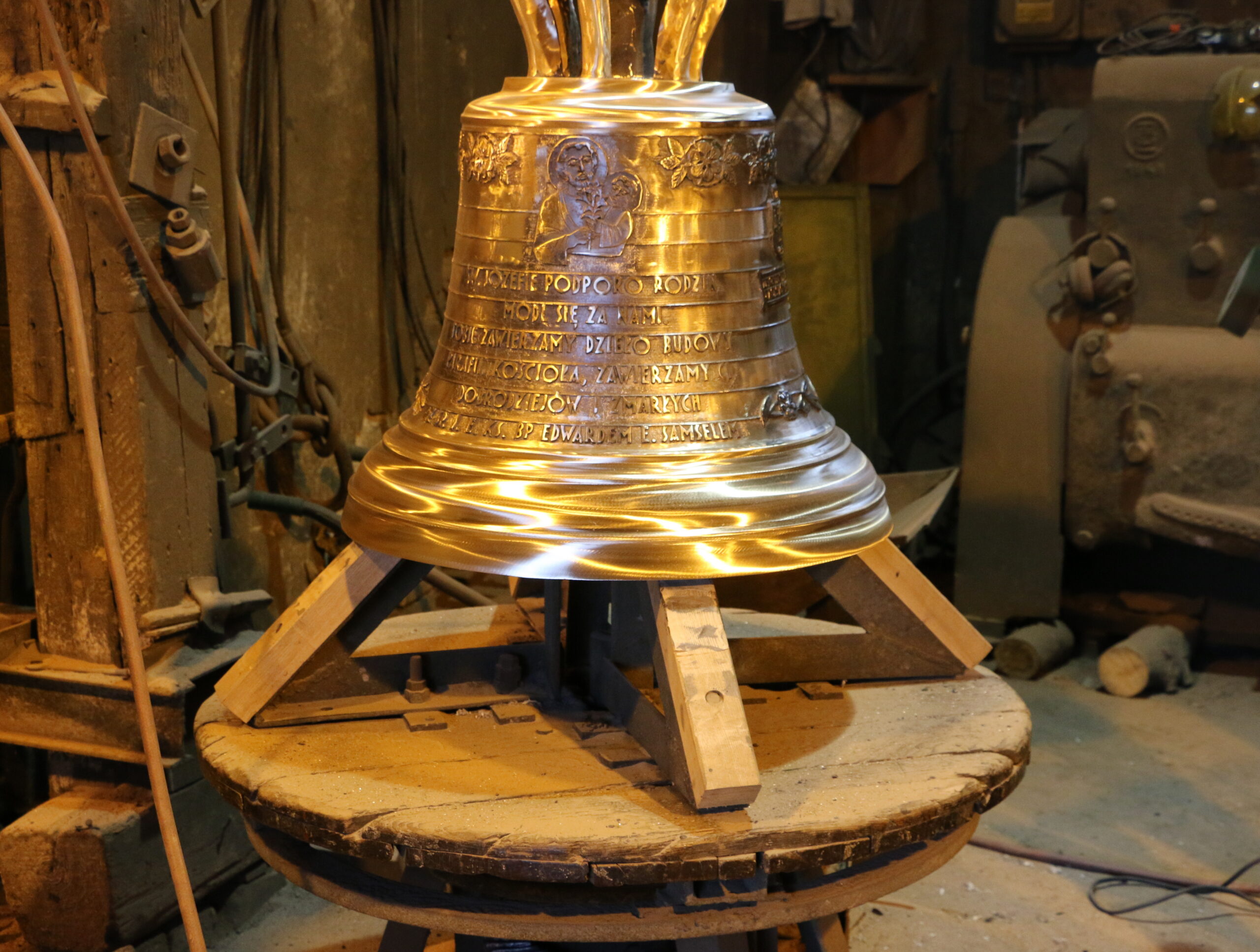 Bell foundry - polishing the bell