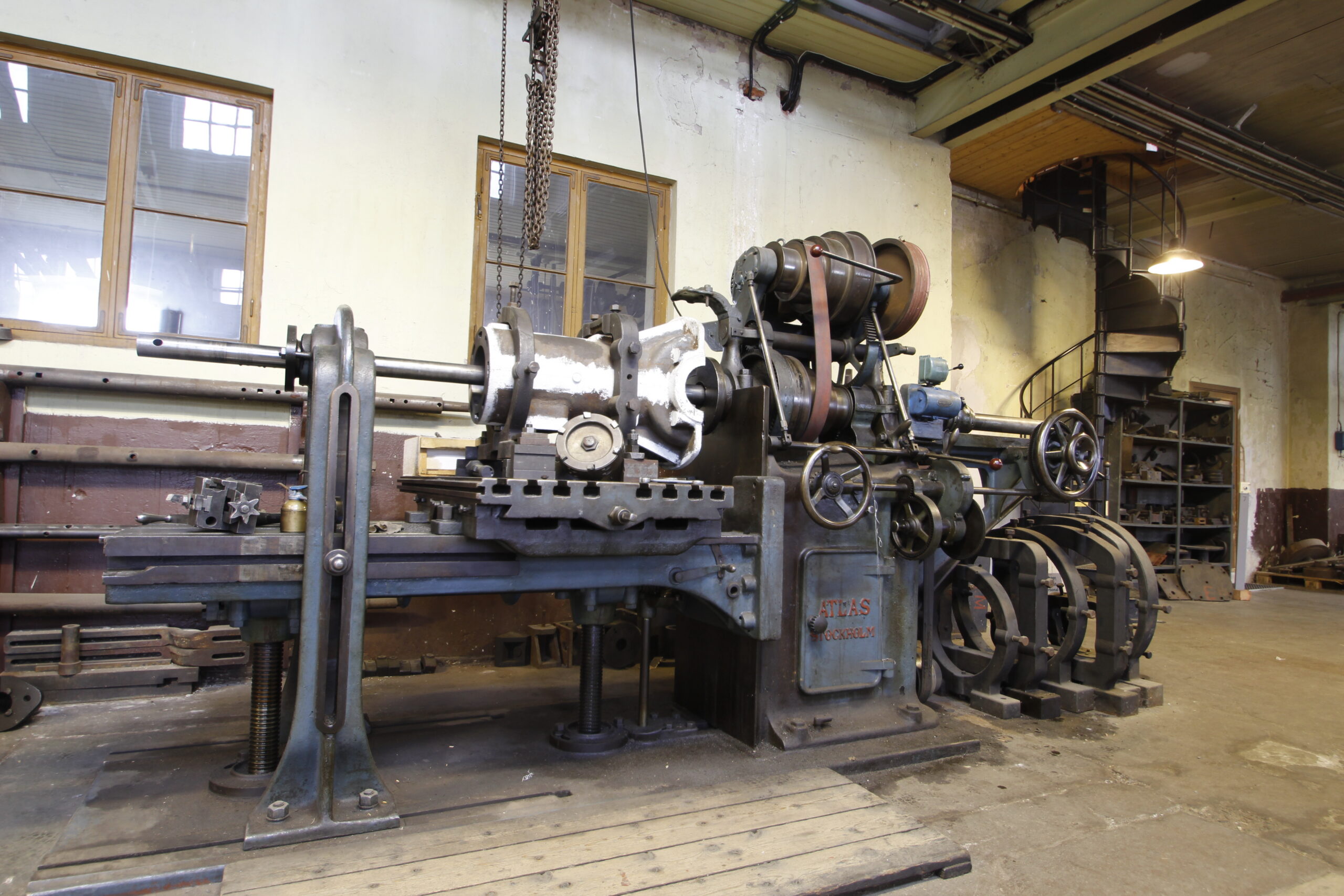 Horizontal milling machine, mono recording