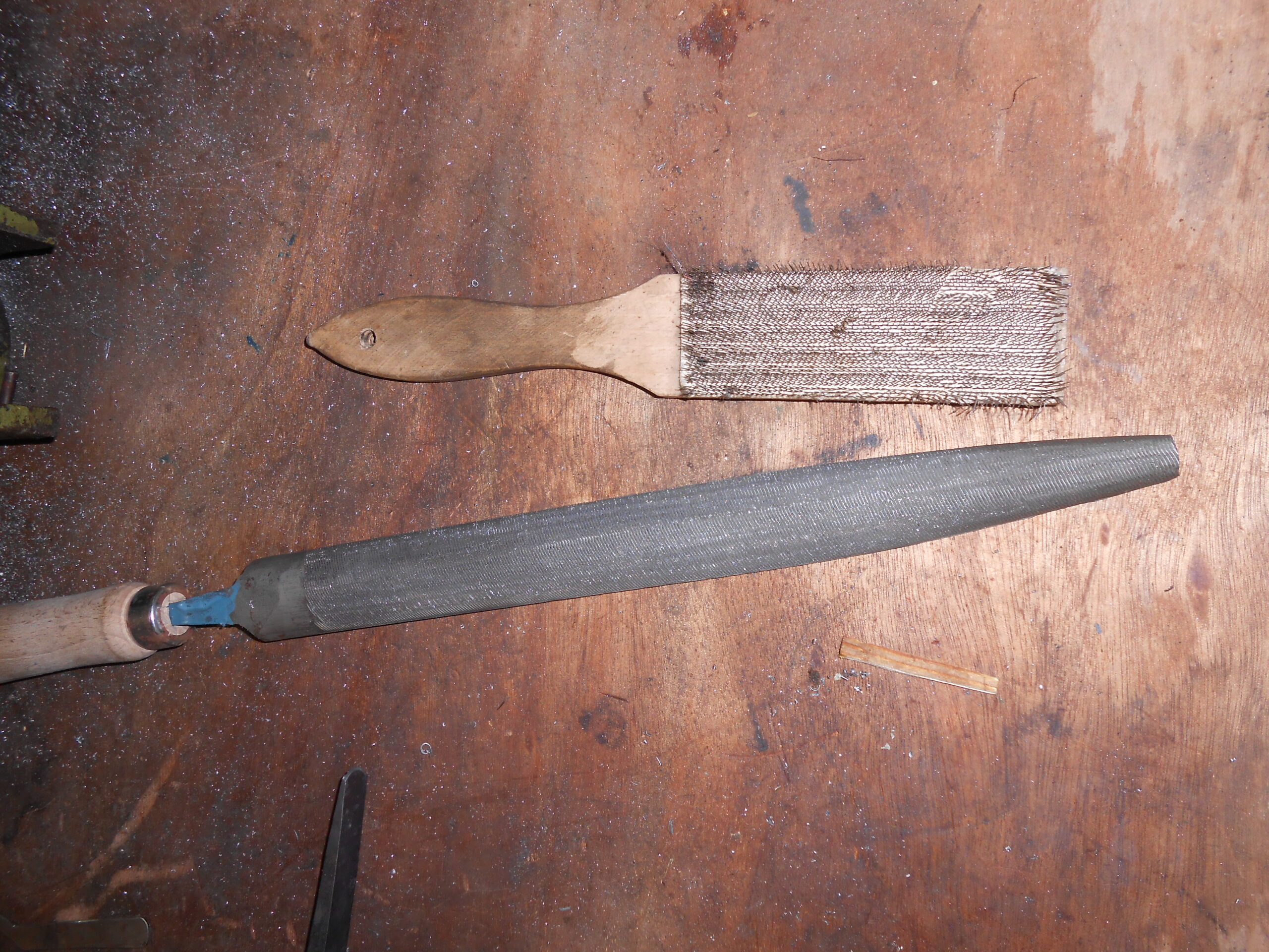 Carding brush (ironwork)