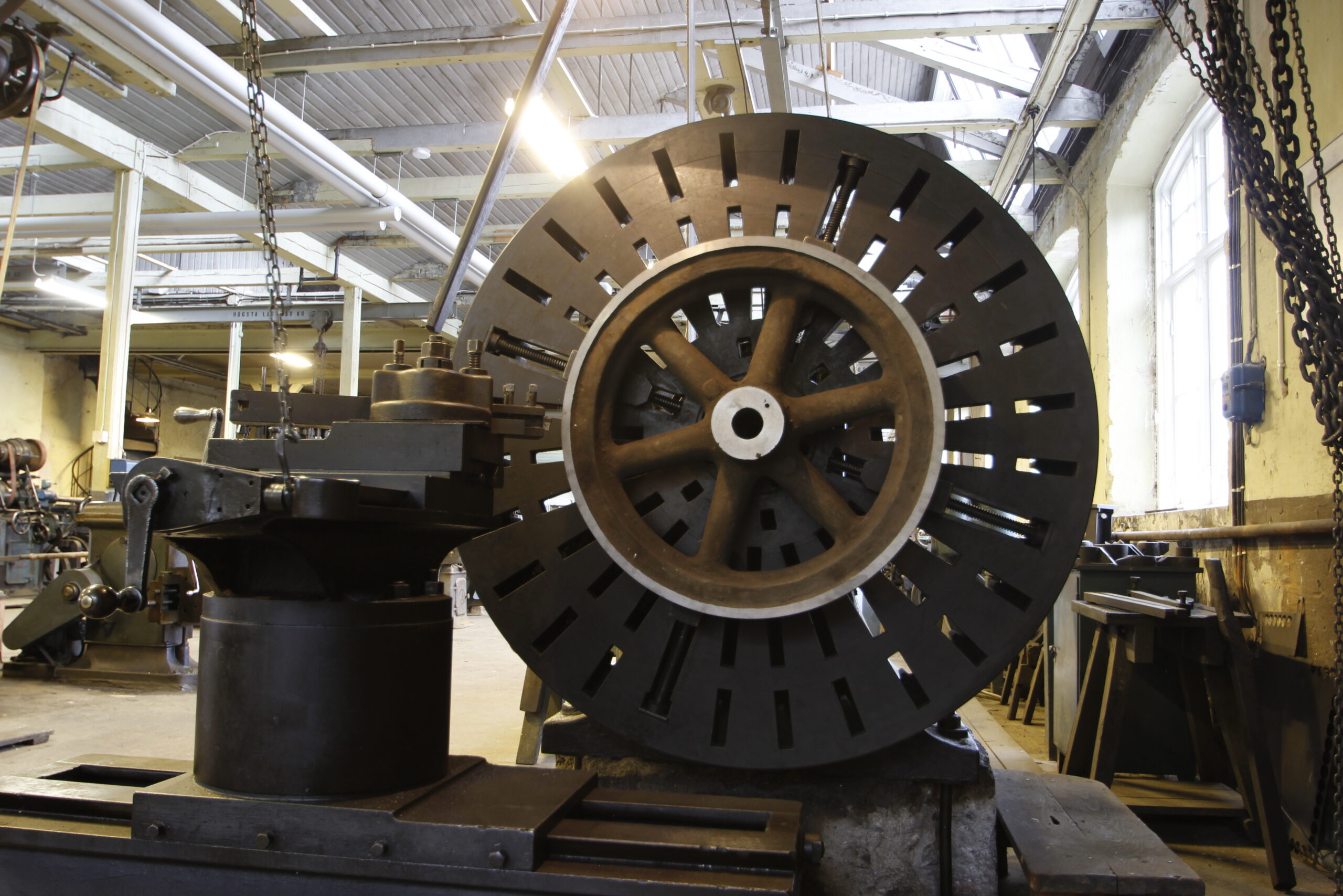 Metal lathe used to produce flywheels