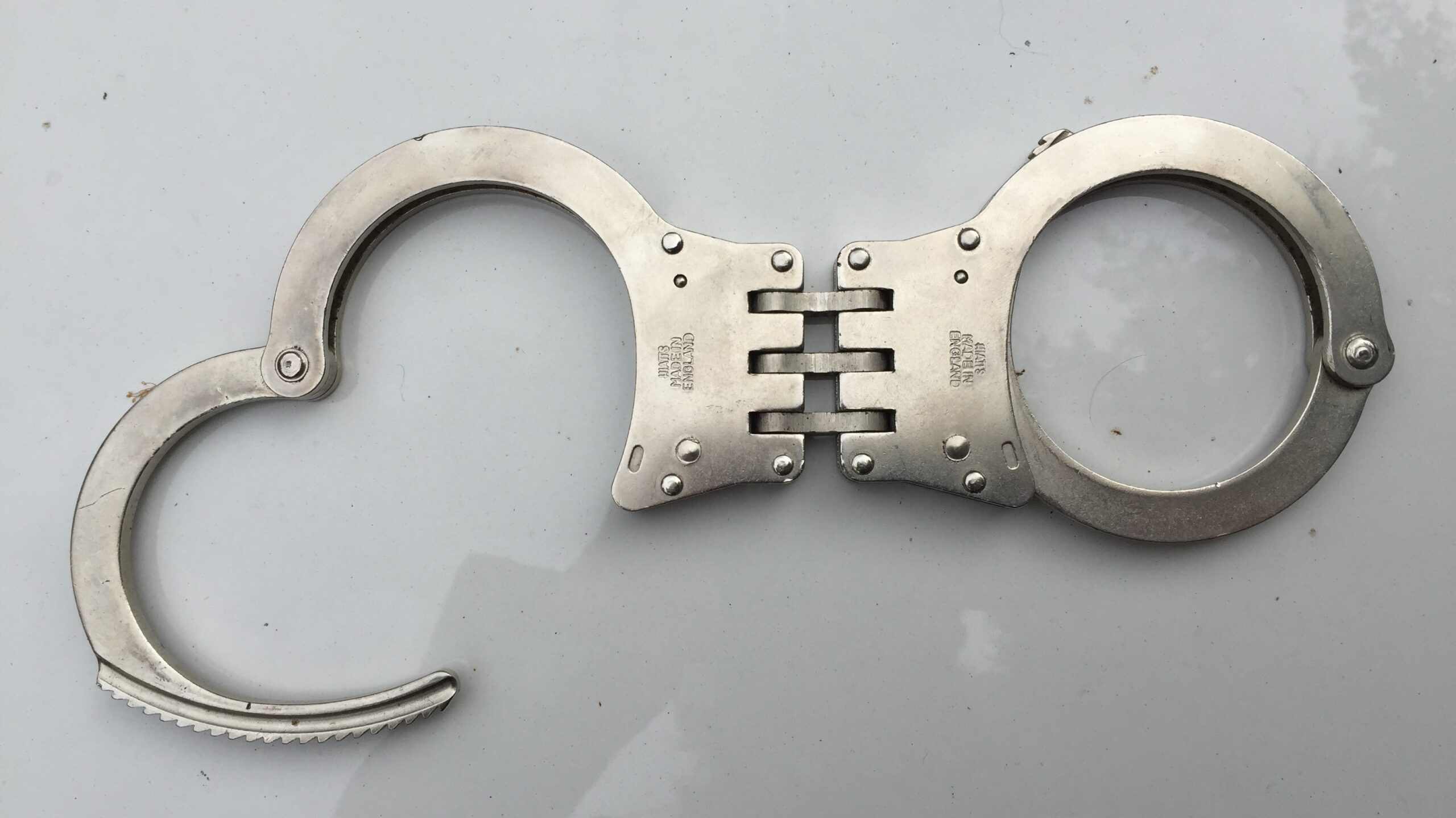 Police - handcuffs