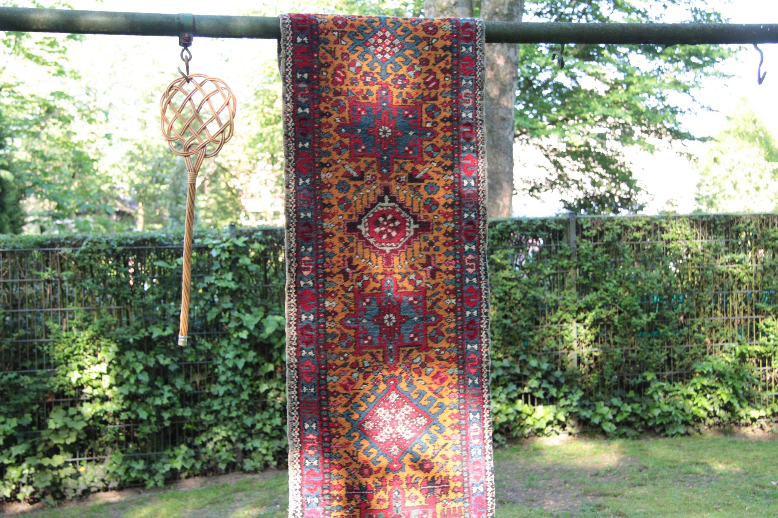 Carpet beater
