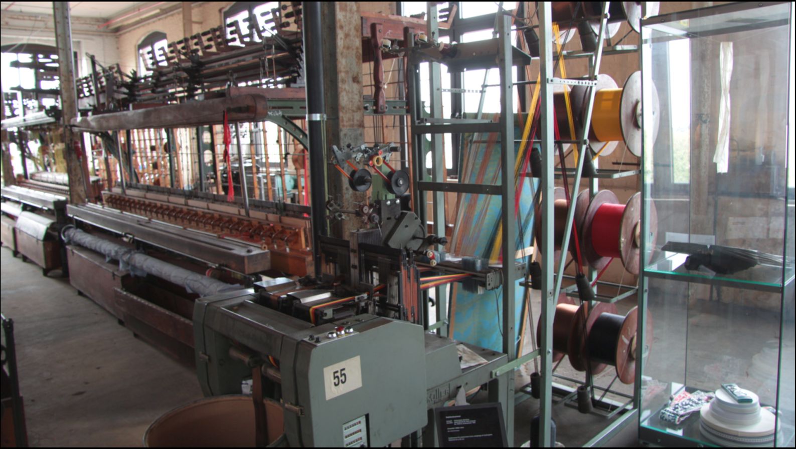 Needle loom Sounds Of Changes