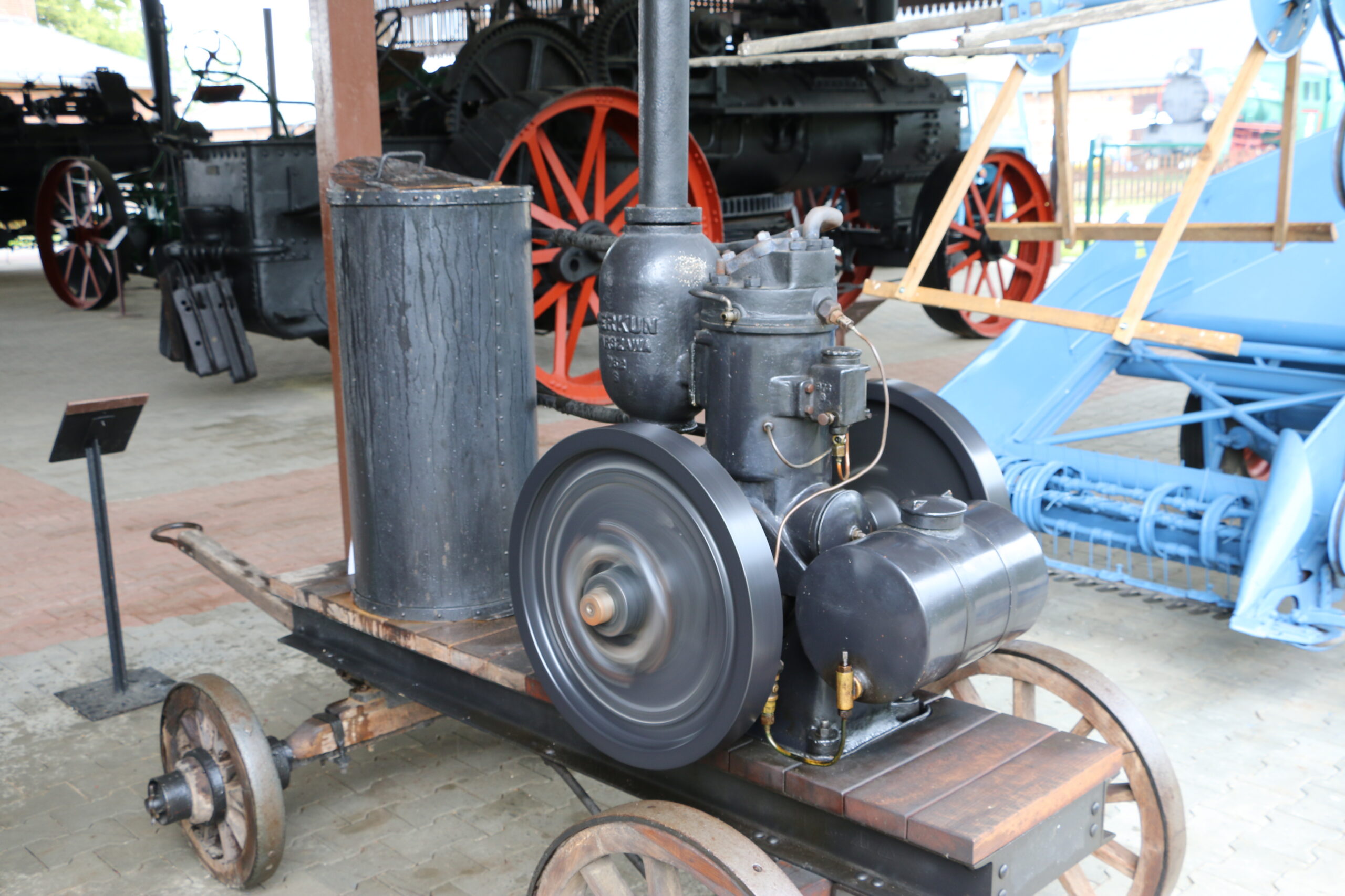 Perkun combustion engine
