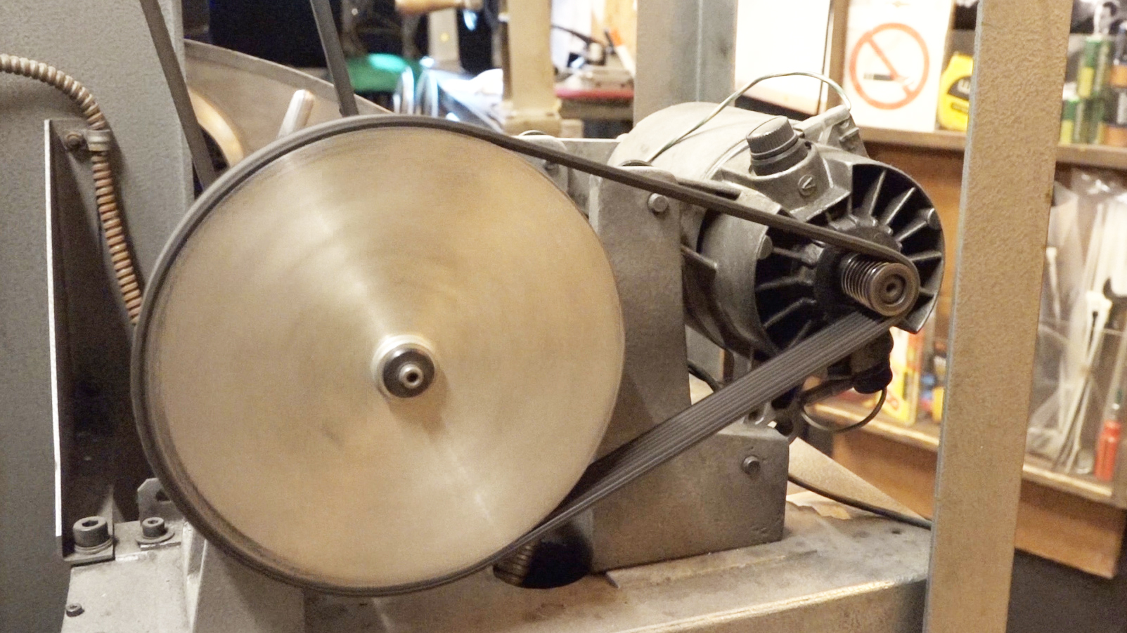 DGB (large feed reels) - Cinema projector
