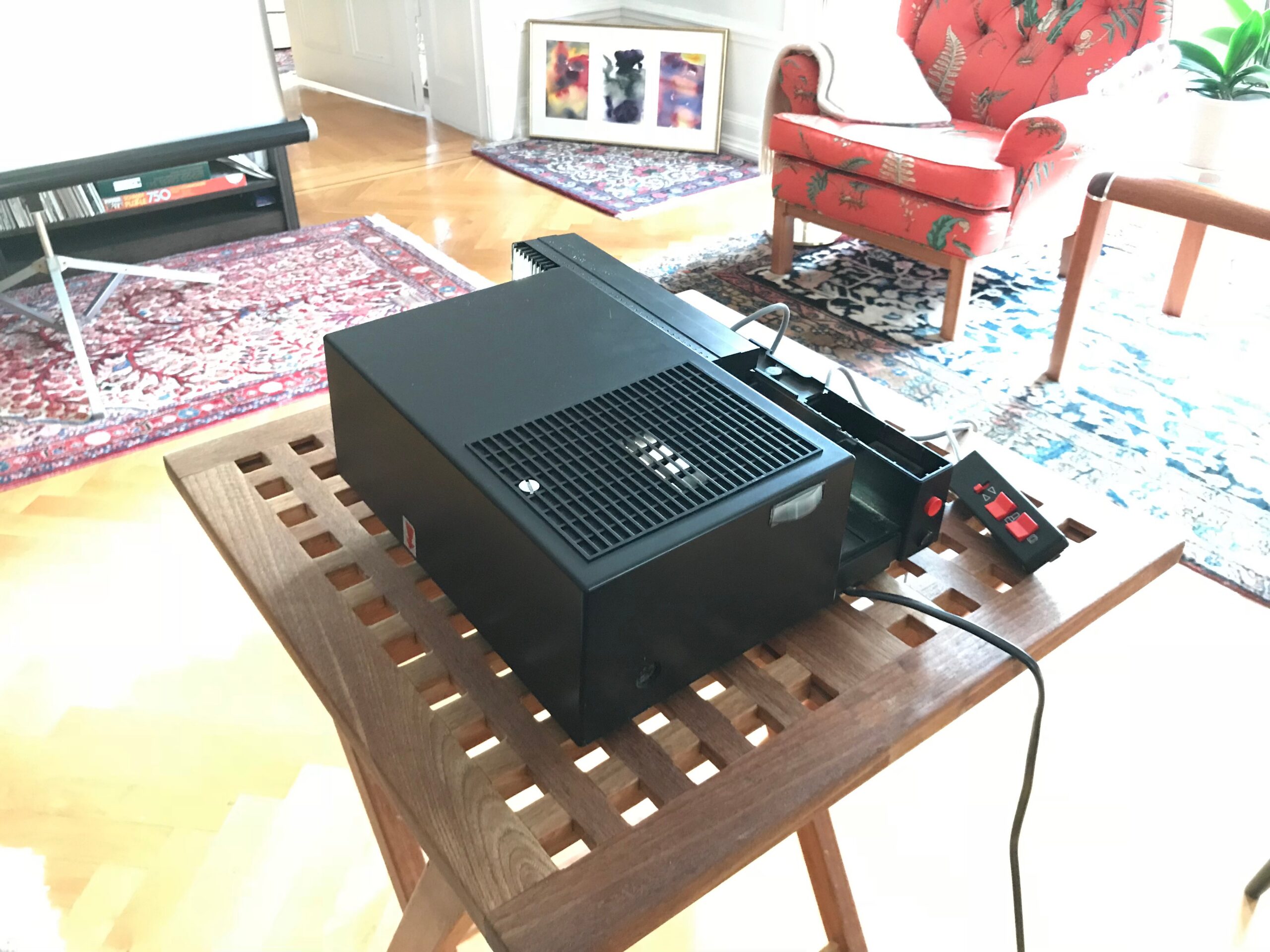 Reversal film slide projector