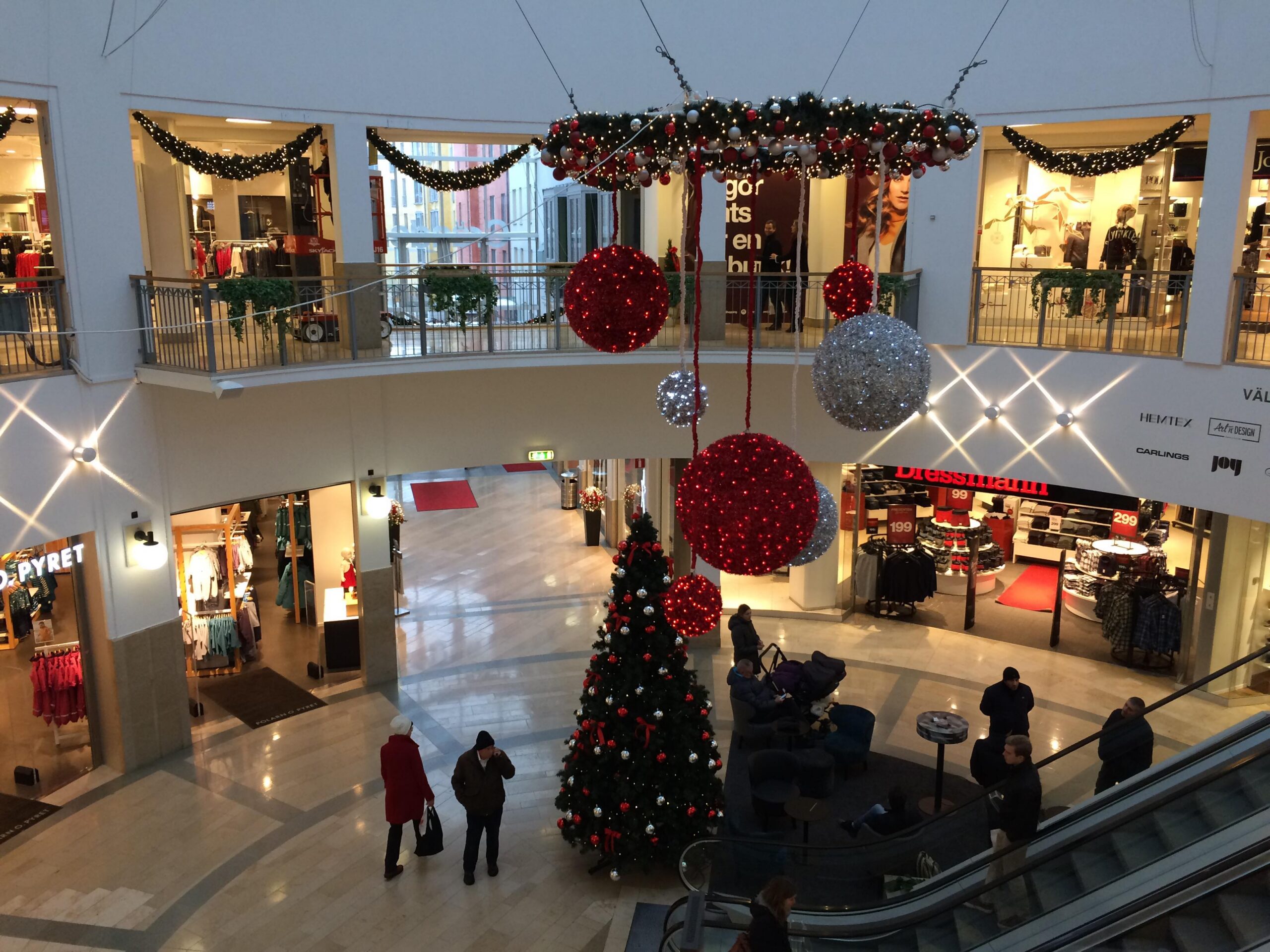 Christmas Shopping sounds