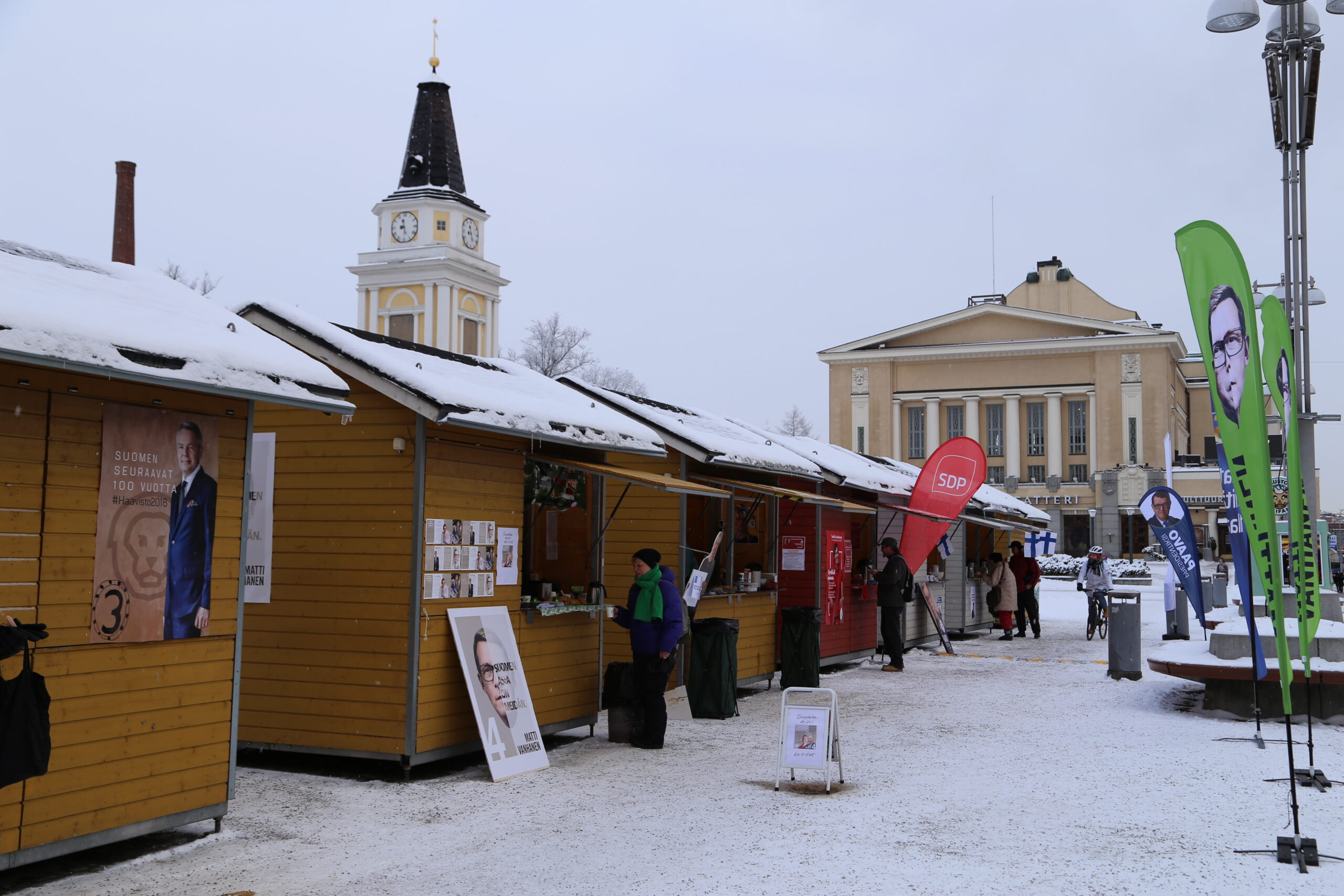 Presidential Election Stands at Central Square