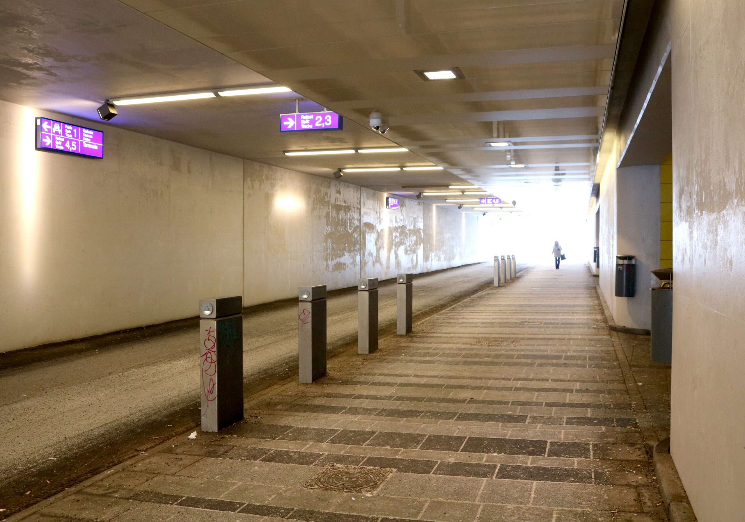 a Walk Through the Rongankatu Underpass