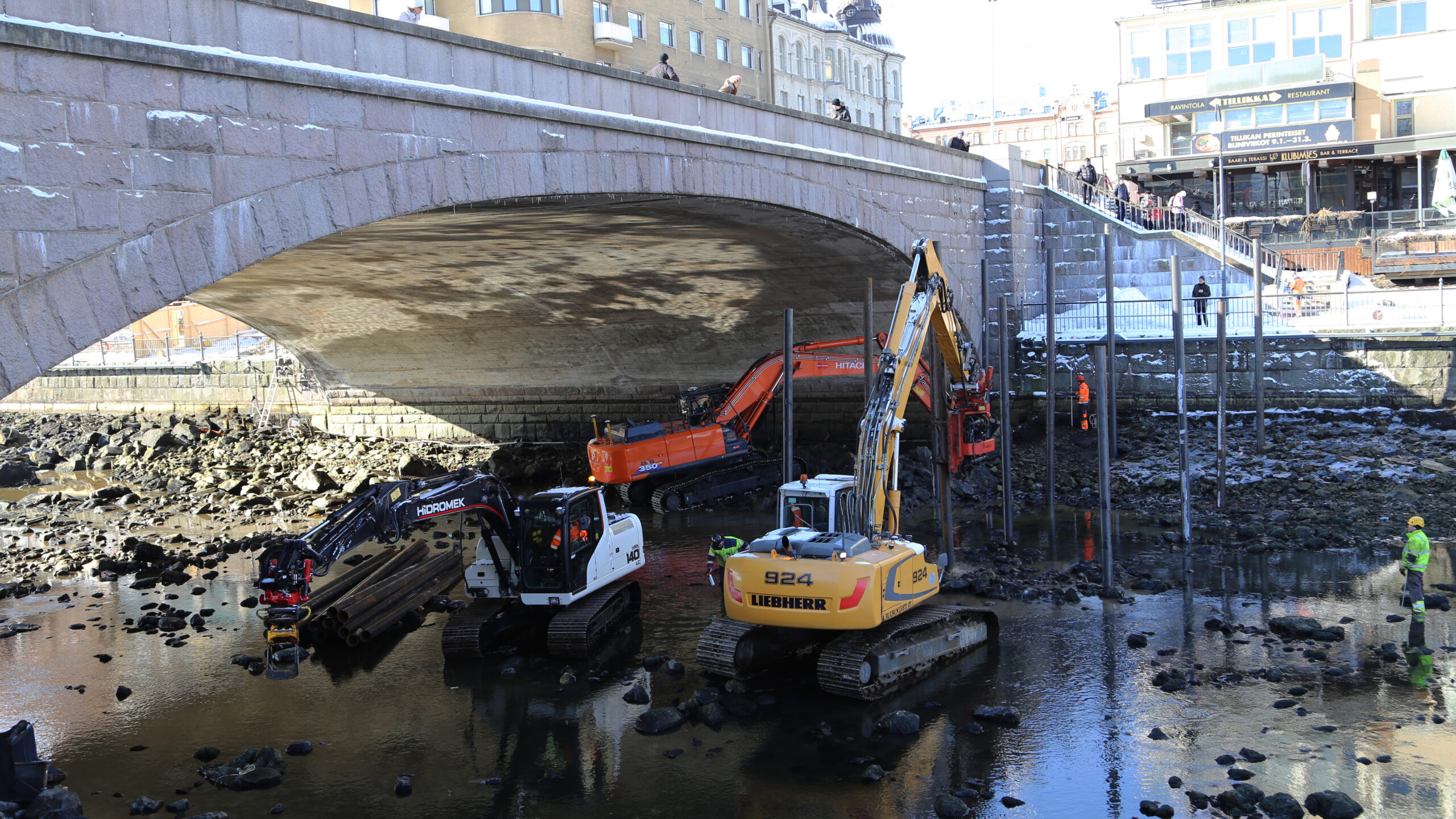 Häme Bridge Restructuration