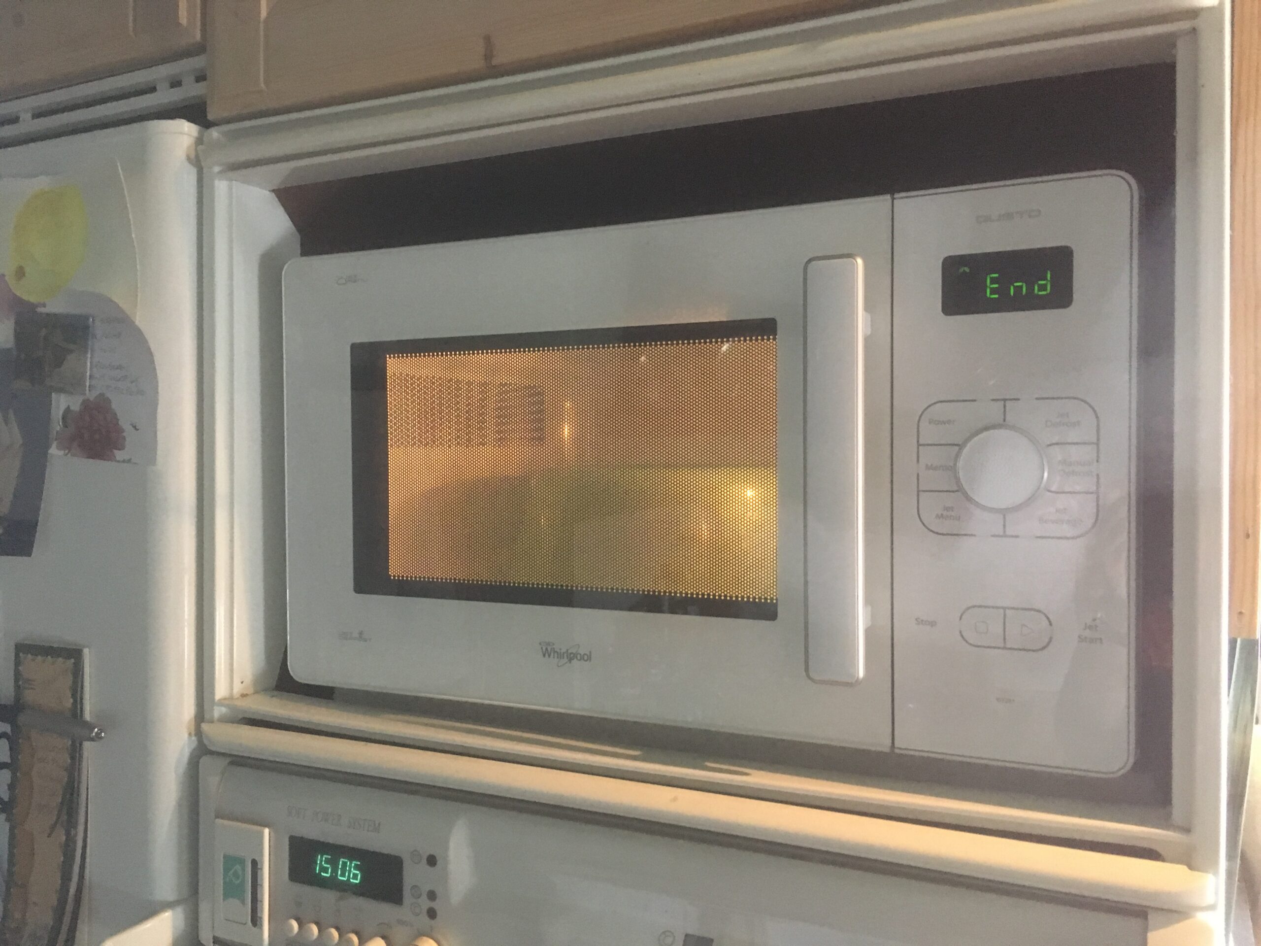 Microwave oven