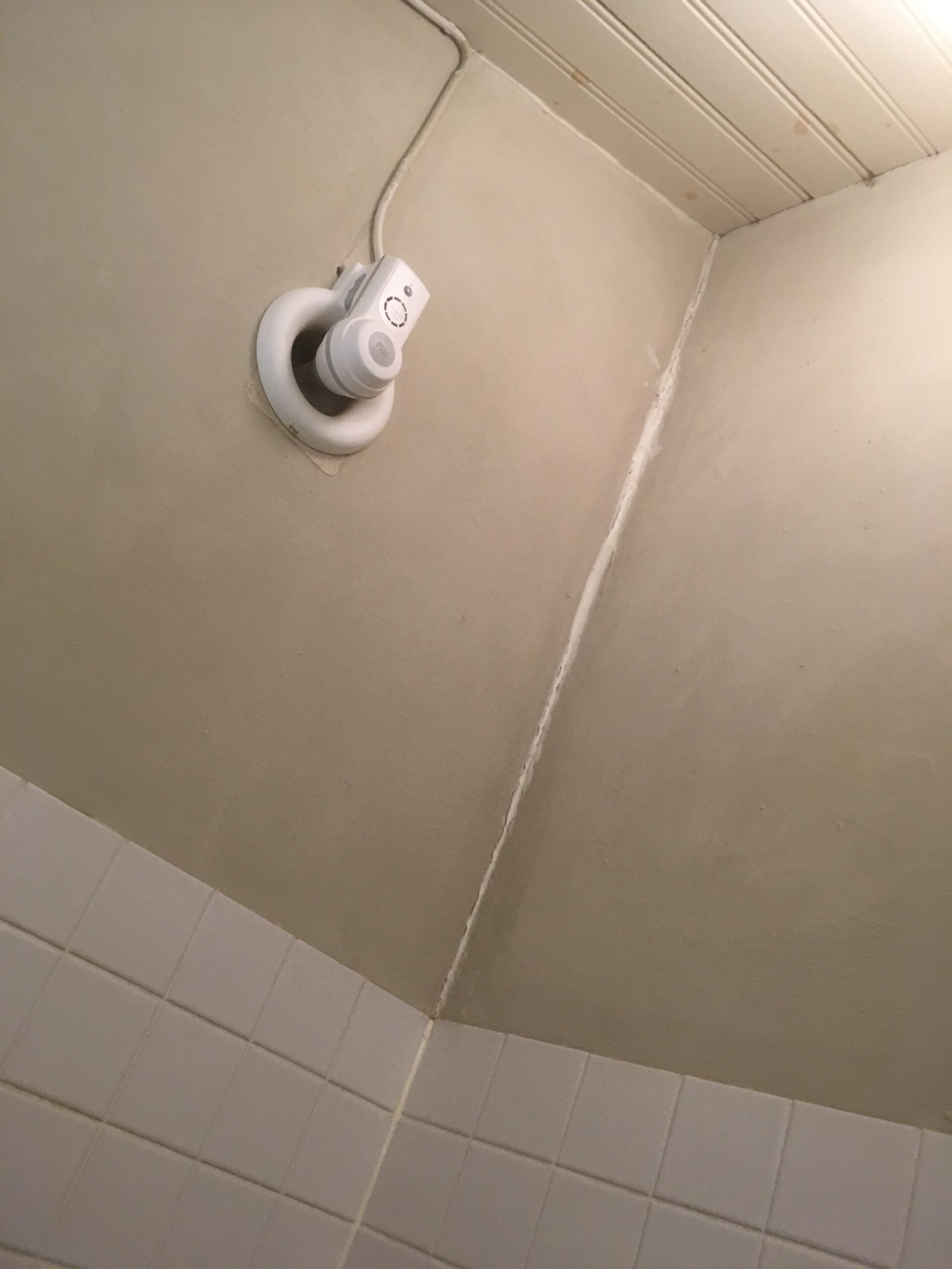 Bathroom fan