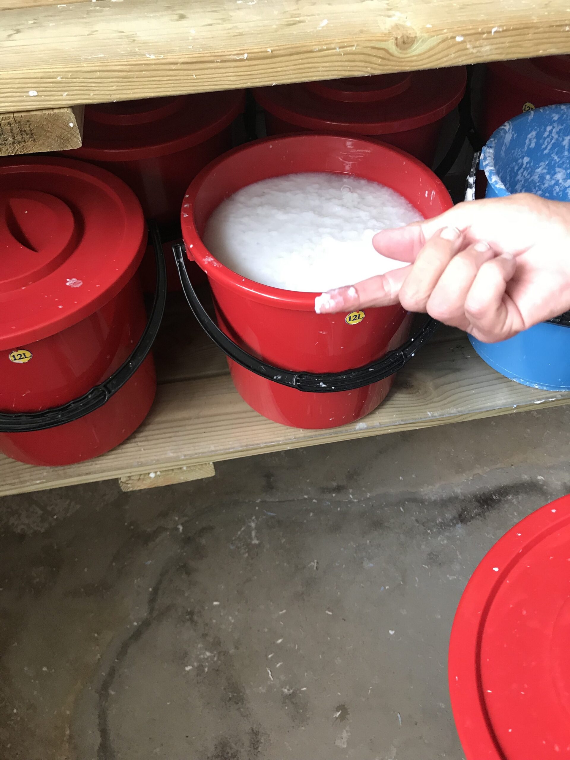 Paper manufacturing by hand: Creating the paper