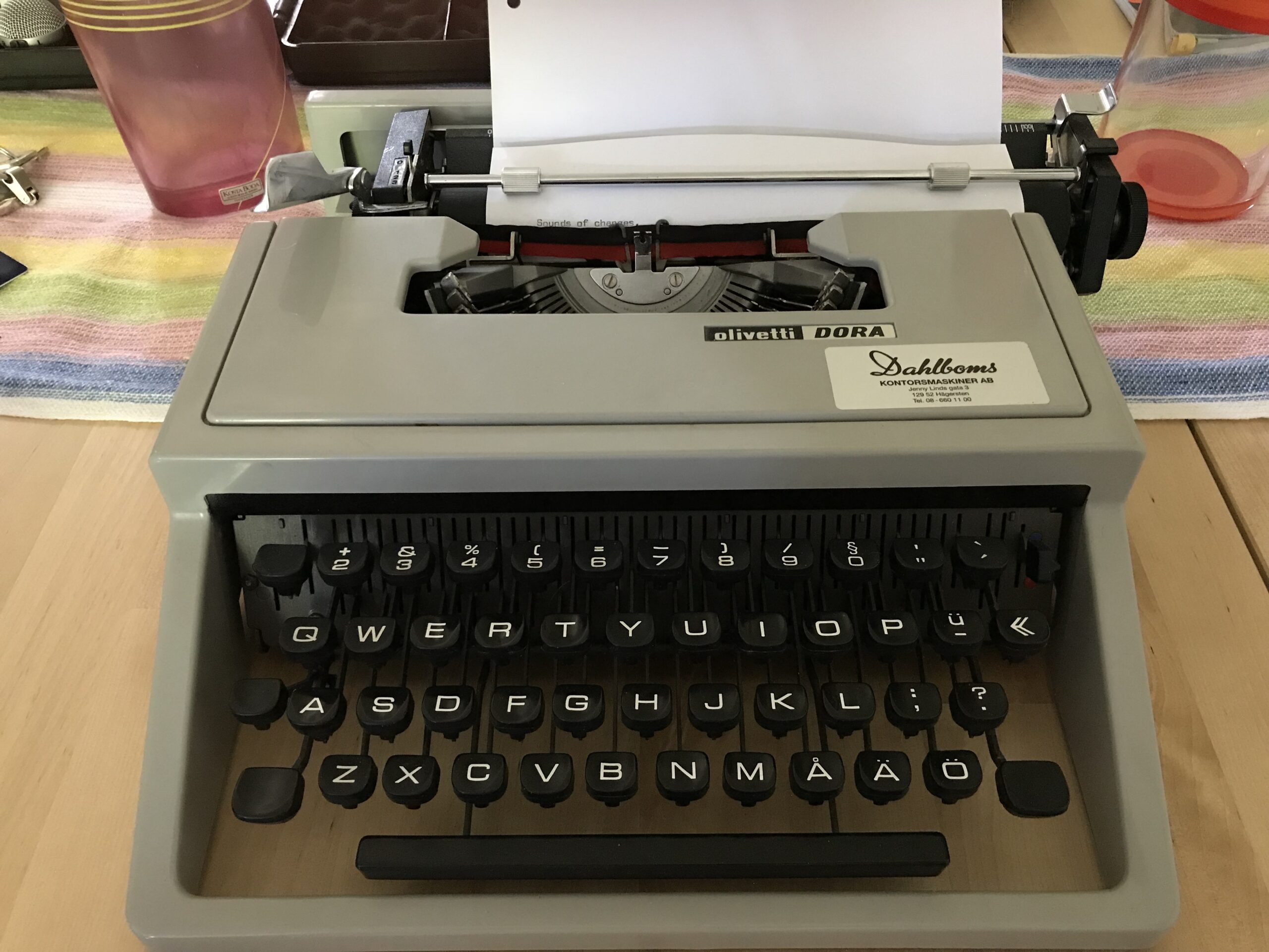 Olivetti Dora portable typewriter