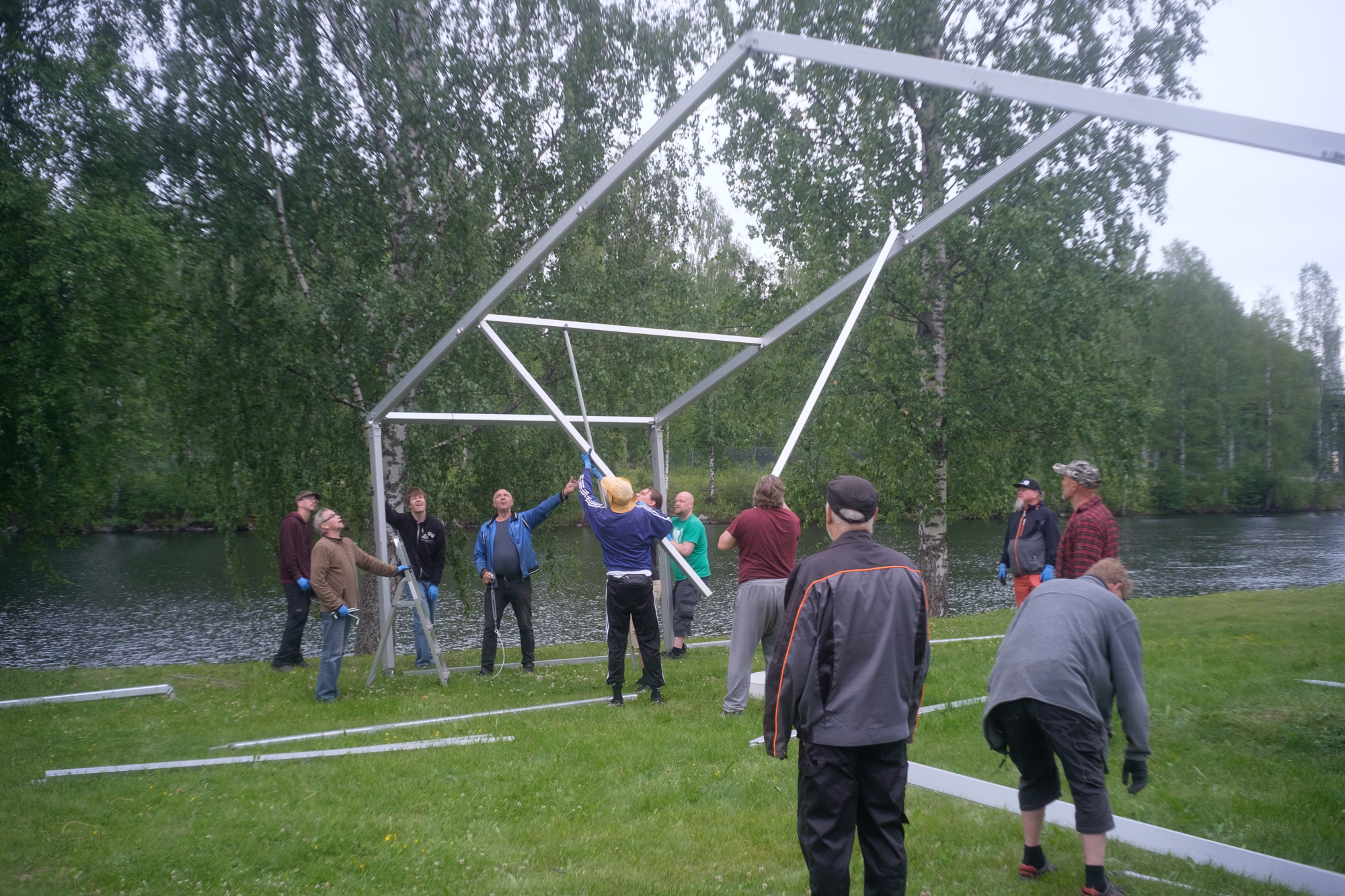 Keitelejazz Volunteer Work II: Lifting the Tent Frame