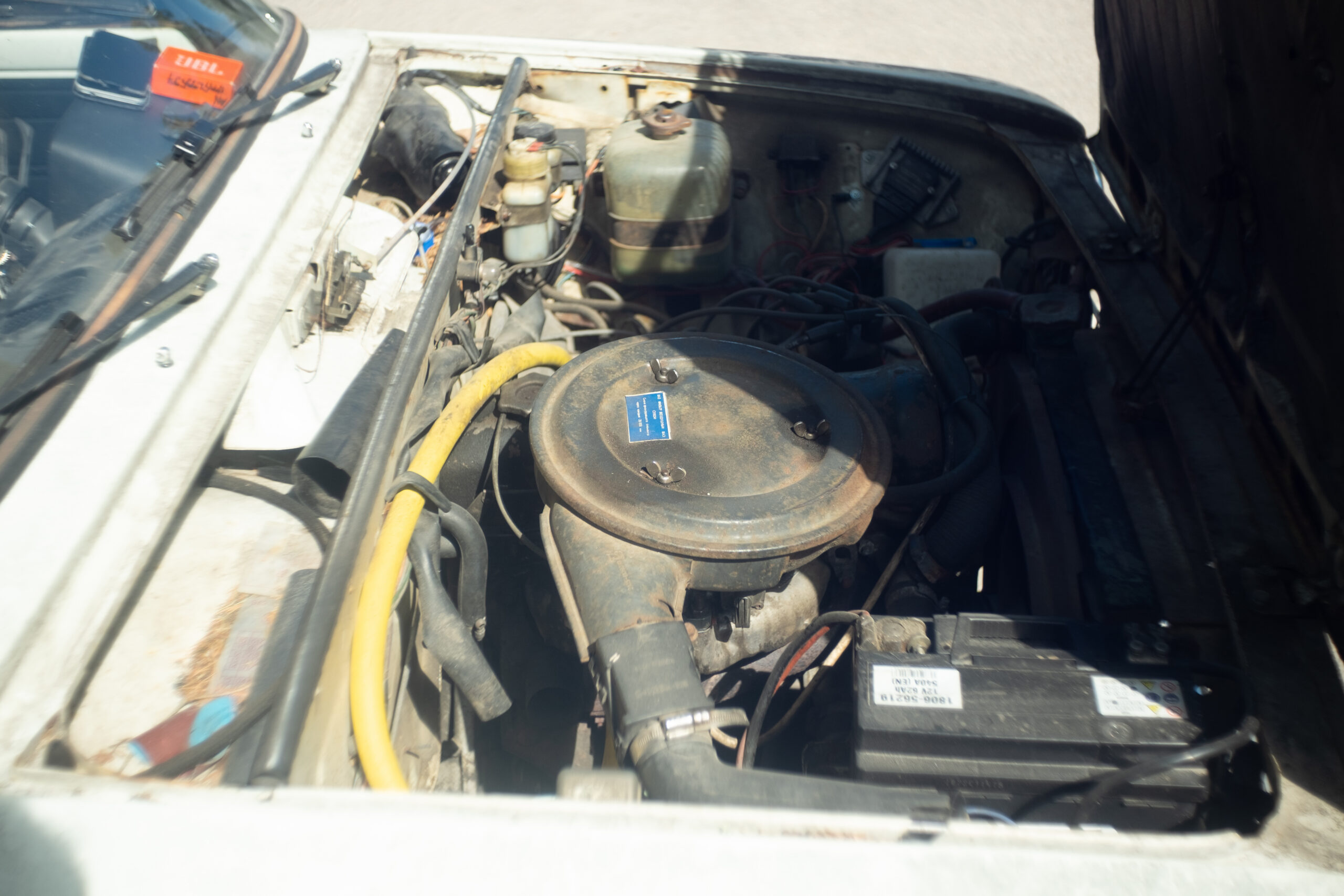 Starting up Lada 1200L Zhiguli Engine