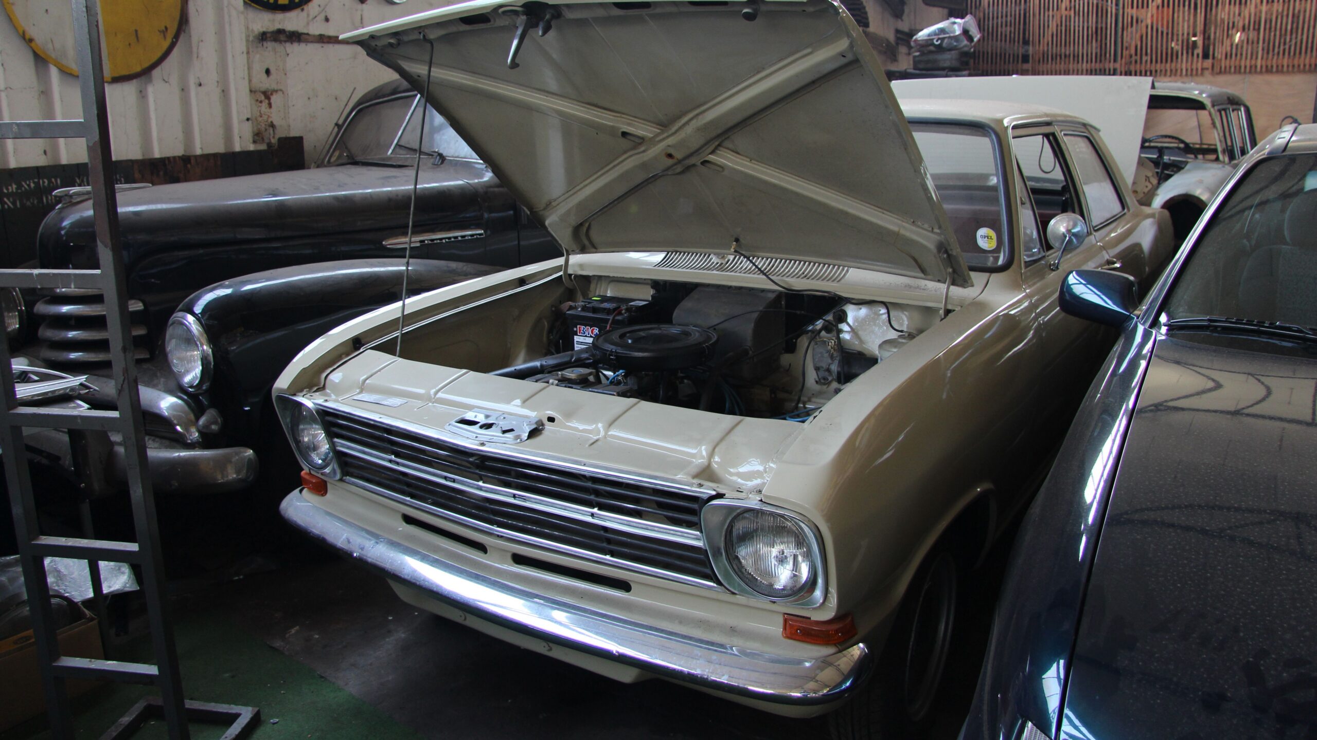 Opel Kadett B: Running Engine