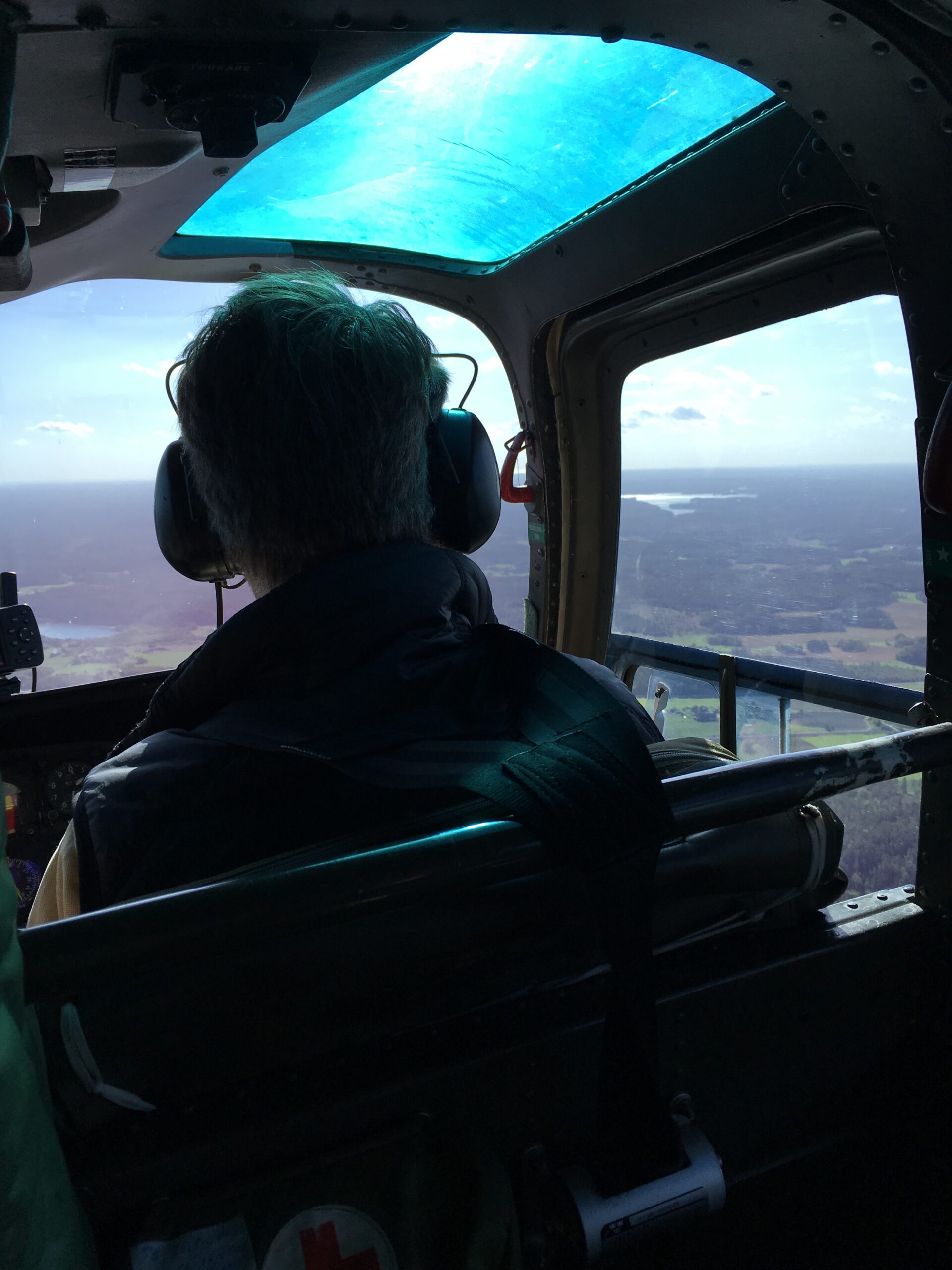 HKP 6 inside the cockpit during flight