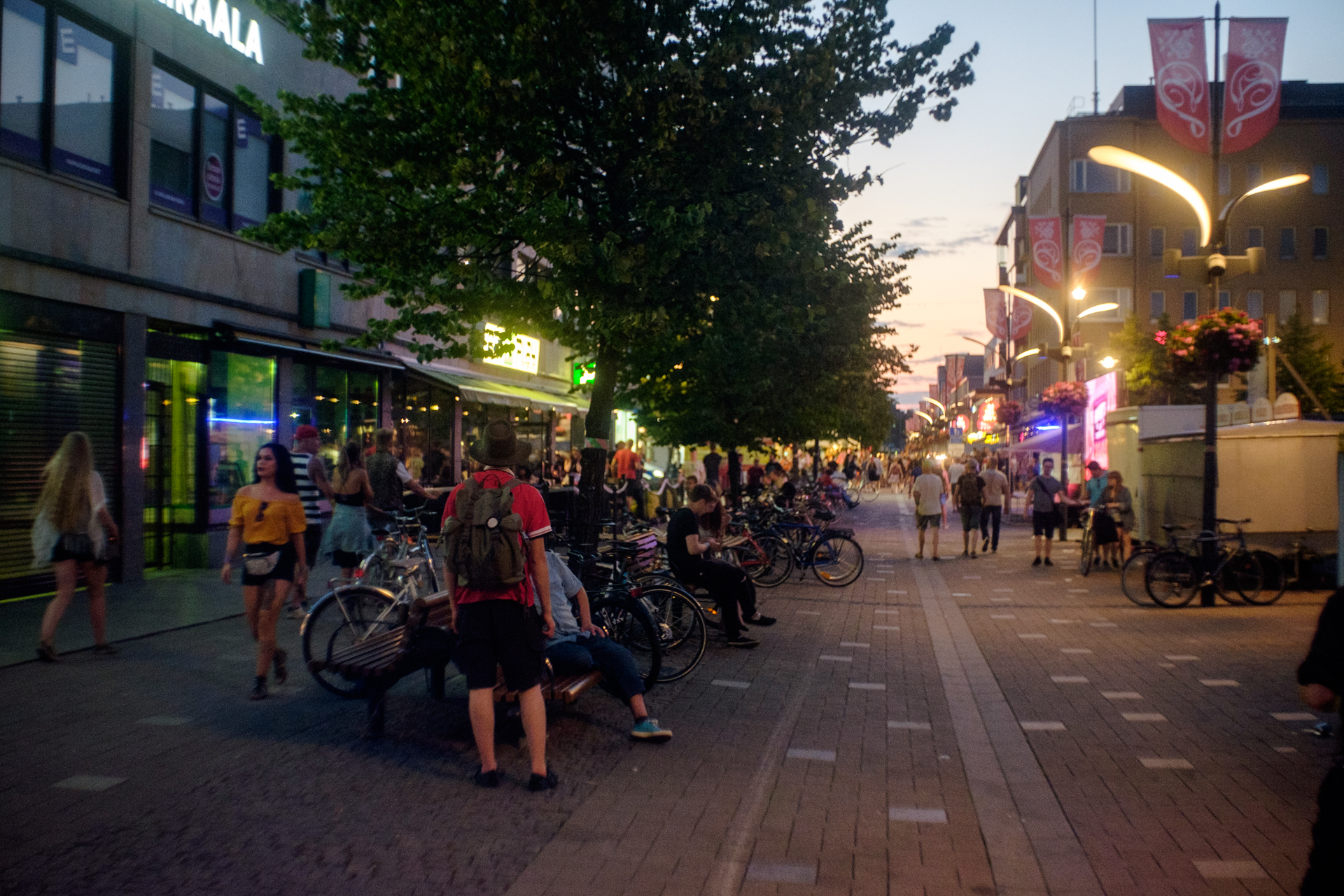 Ilosaarirock Soundscape: Saturday Market Square 2 am
