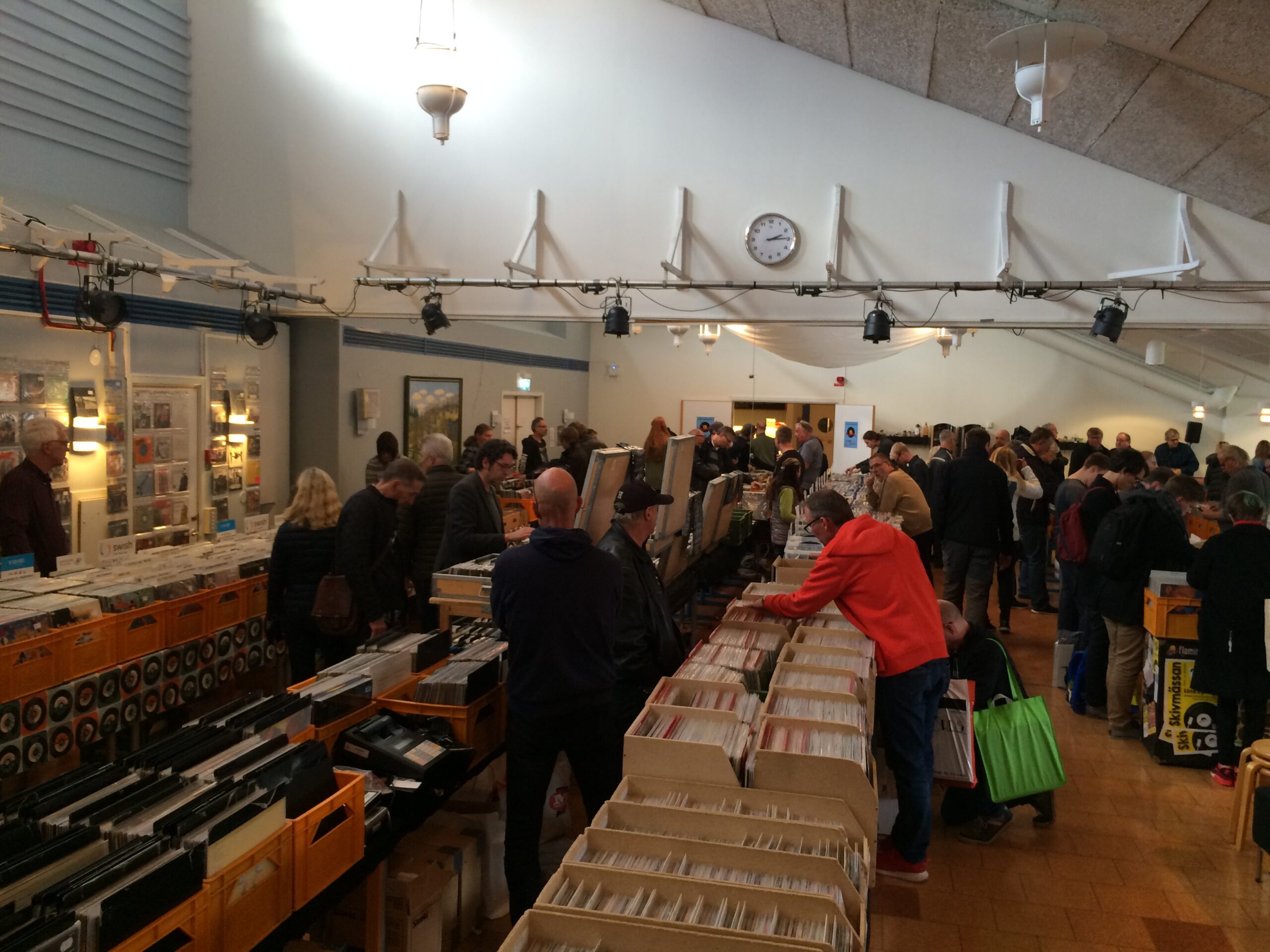 The Record Fair: Valla Folkhögskola Skivmässa