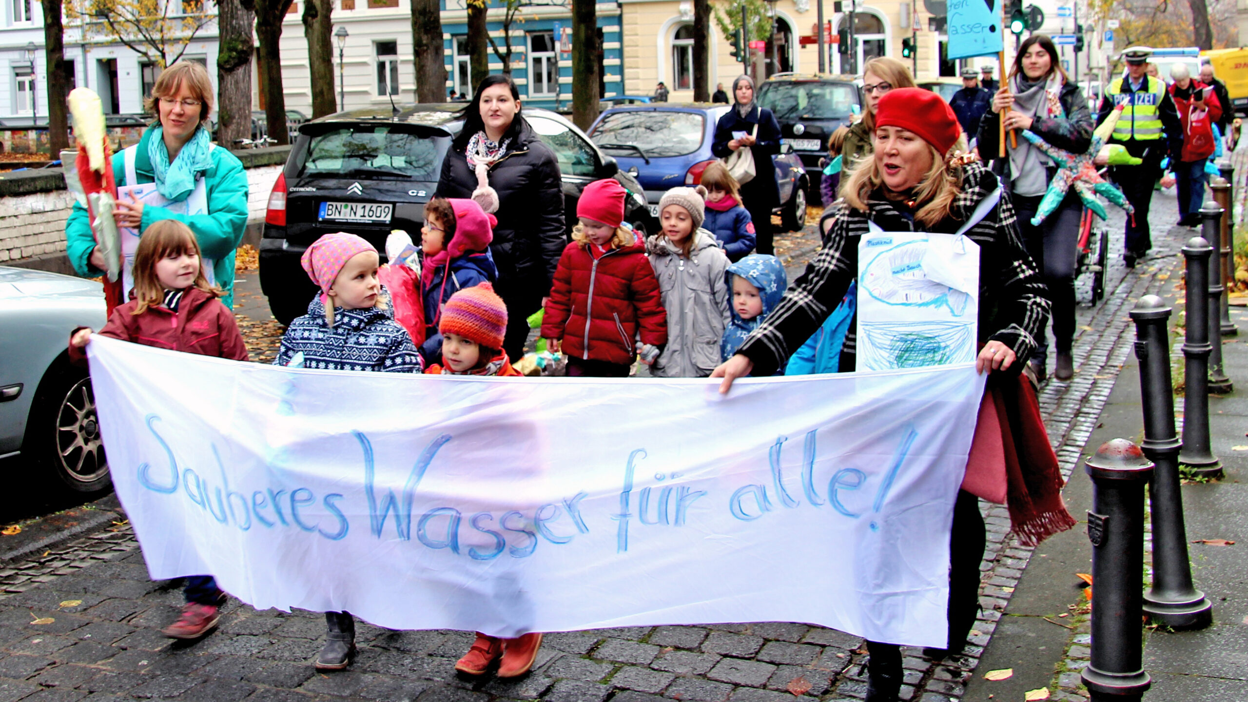 COP23 UN Climate Change Conference in Bonn – Children’s Protest Song against Water Pollution