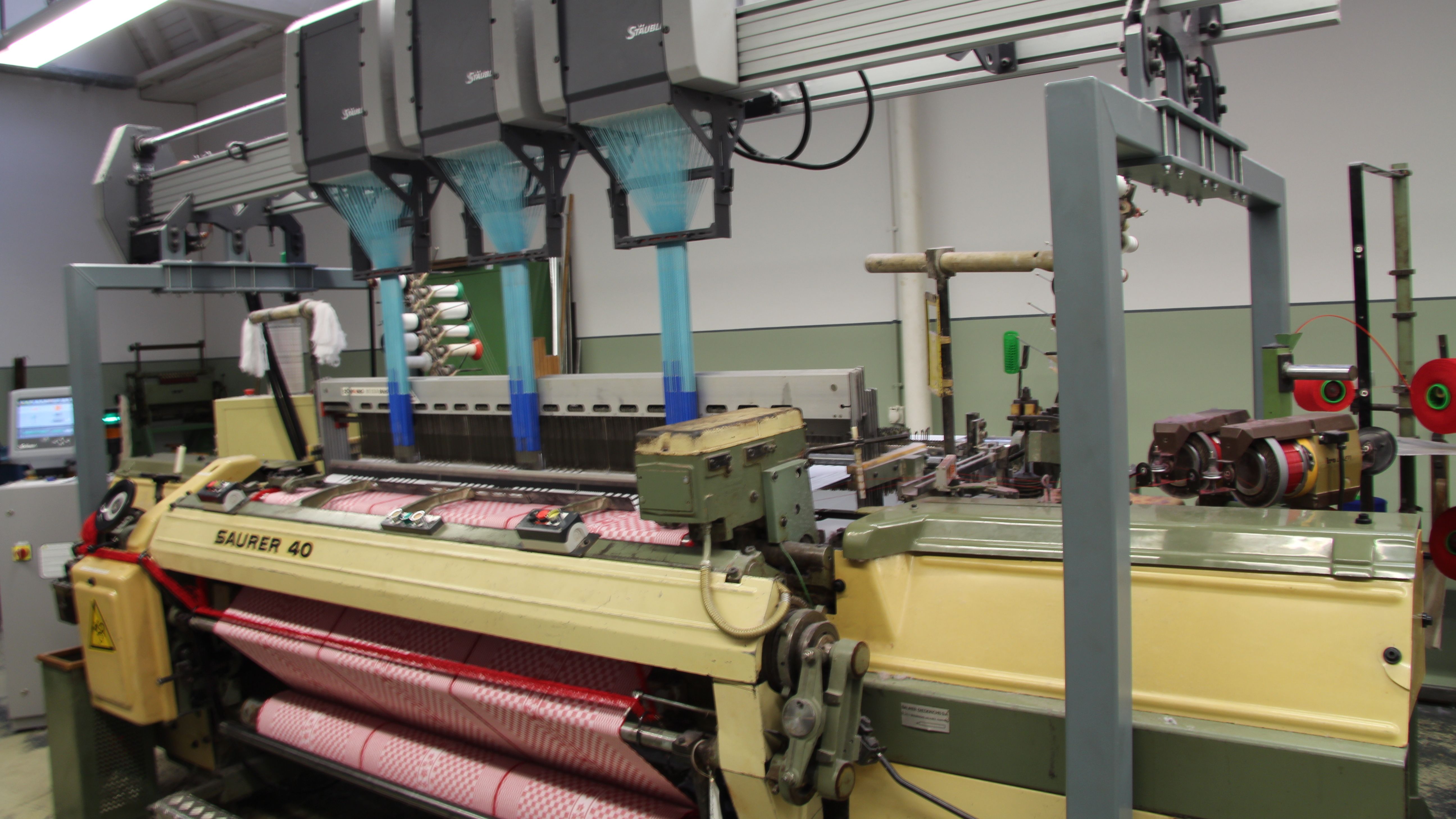 Rapier Rod Weaving Machine Saurer 400 with digital Jacquard Machine II