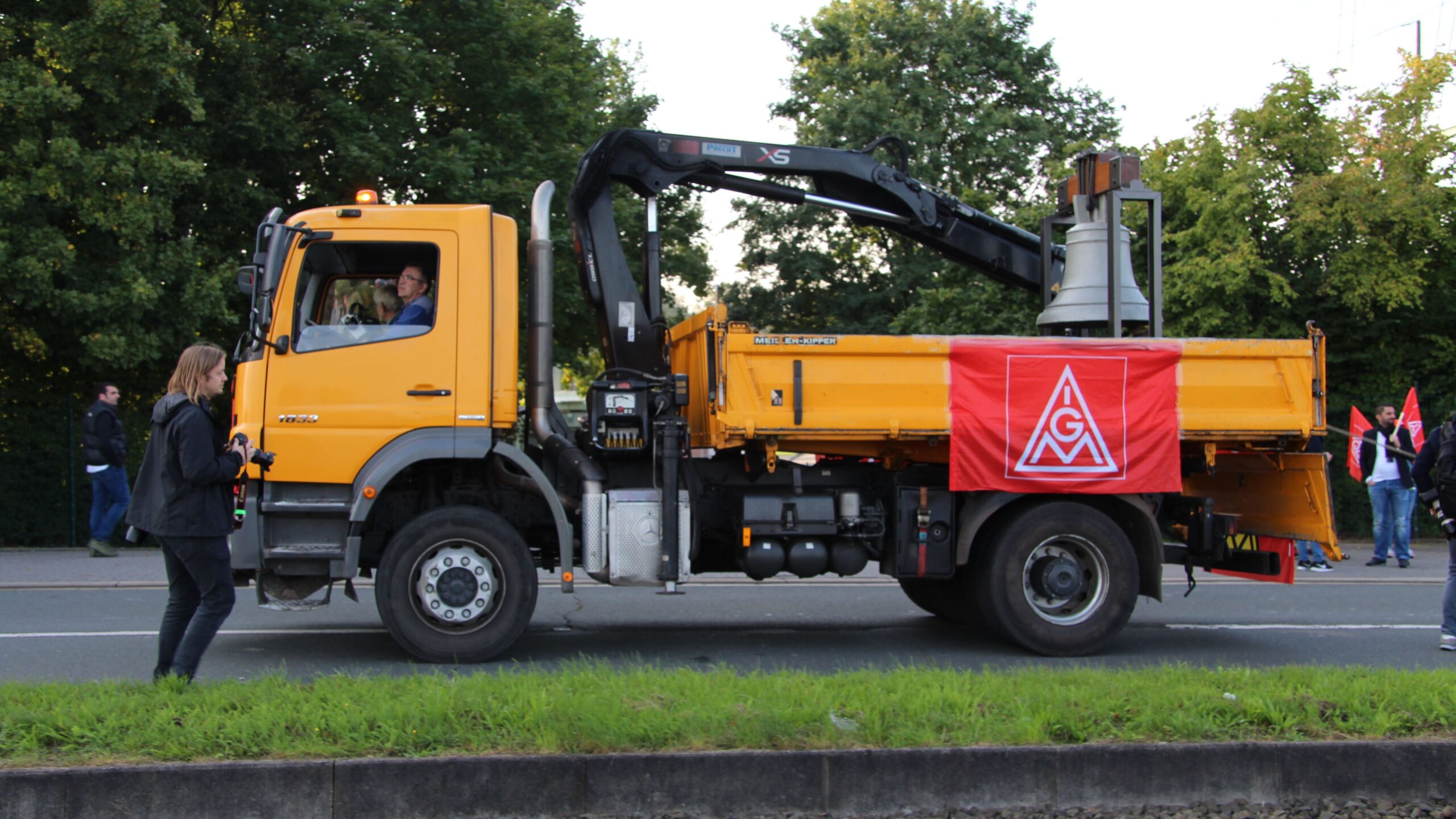 IG Metall Workers’ Union Protest II: Protest Bell