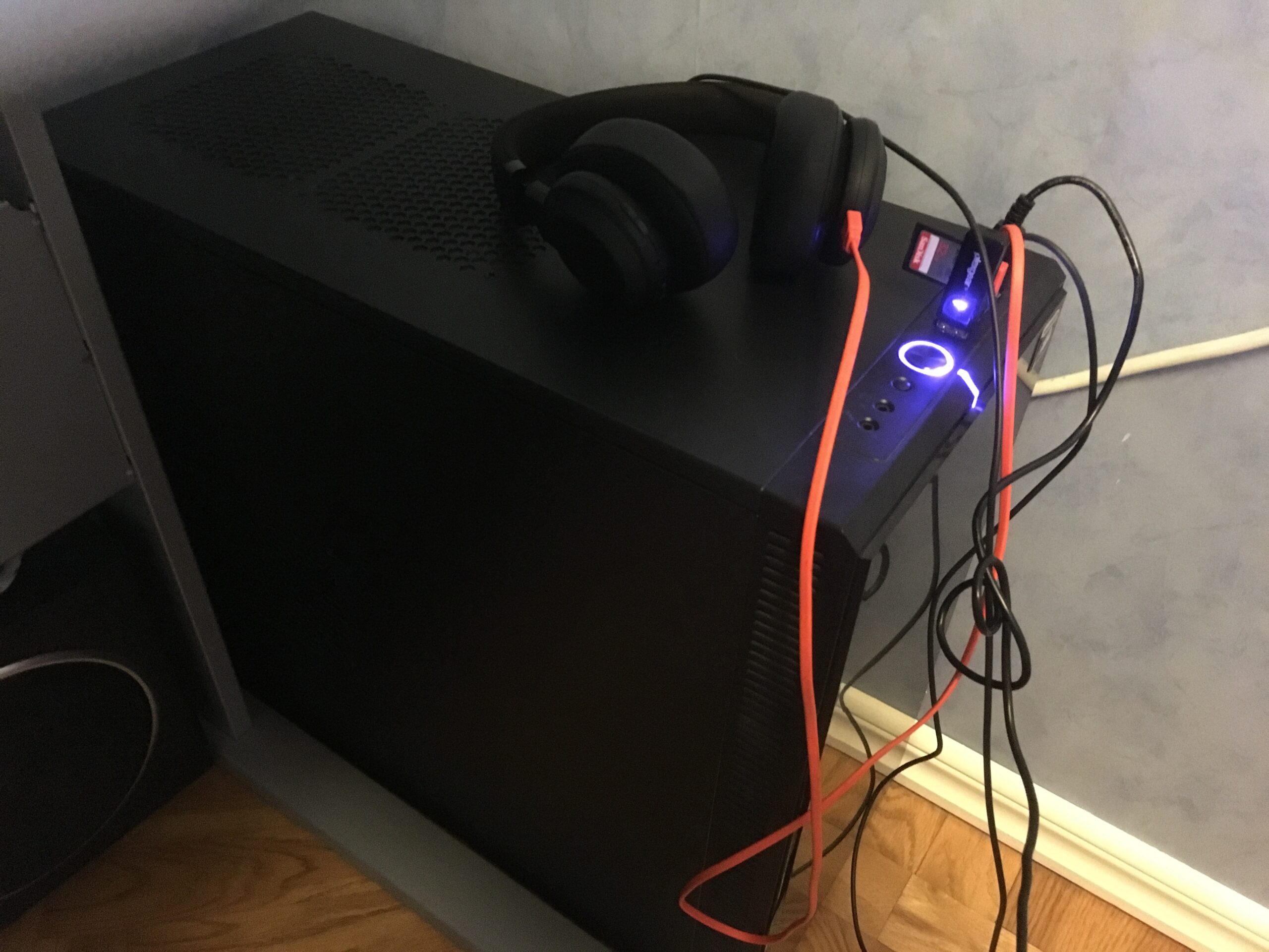 CPU cooler makes bird sound