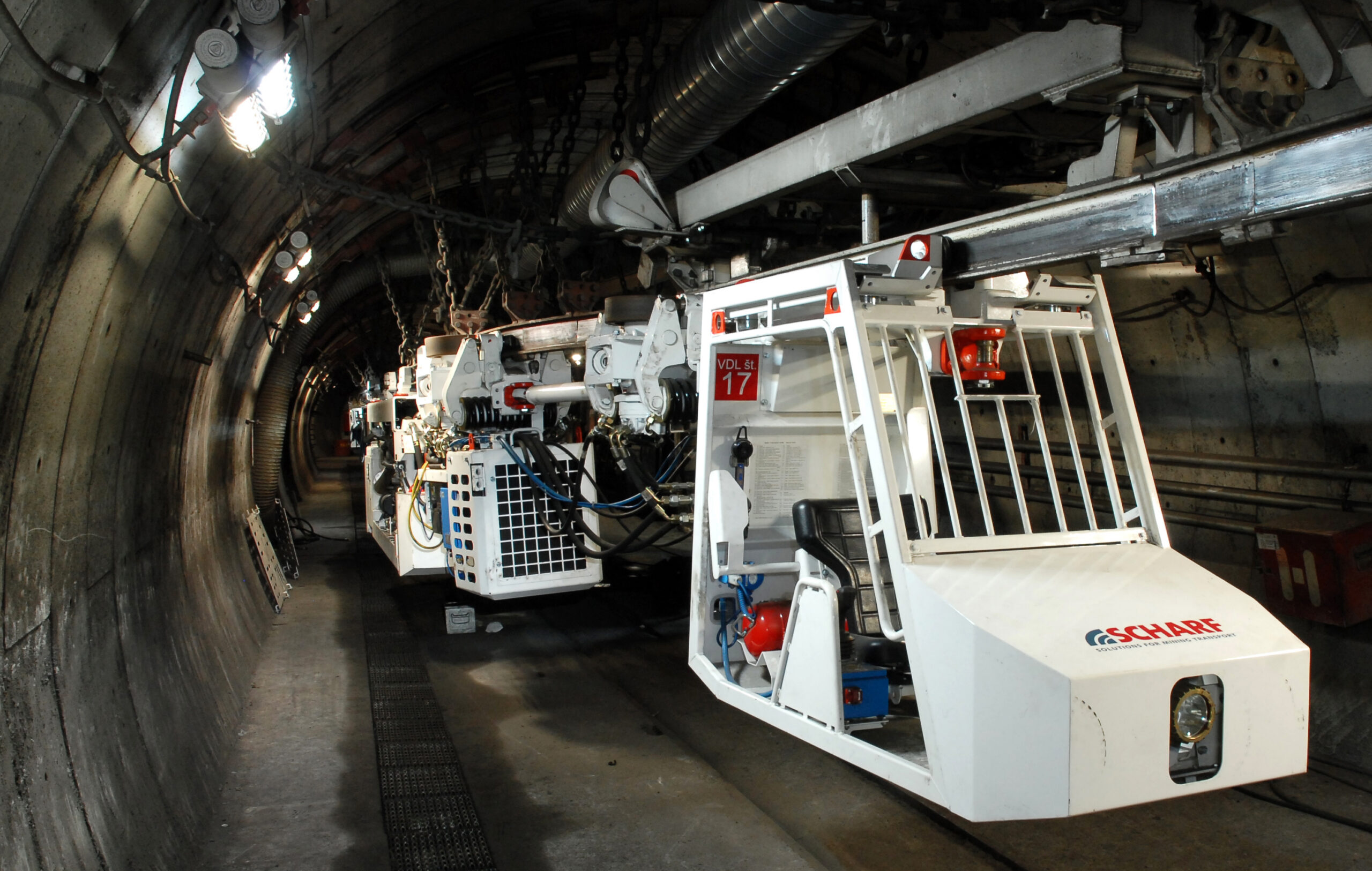 The Velenje Coal Mine, Running of the monorail diesel locomotive VDL