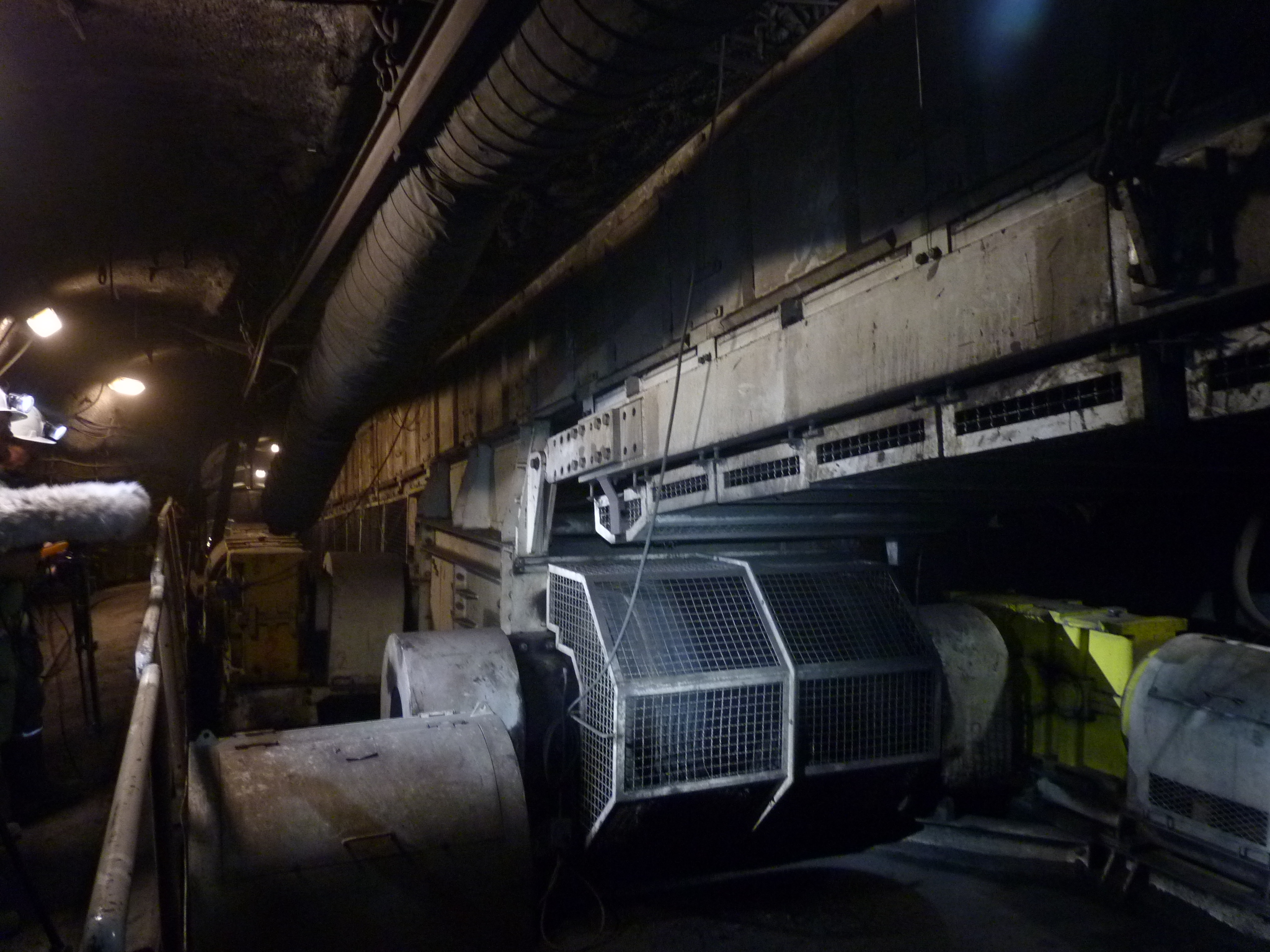 The Velenje Coal Mine, Running of drive motors from conveyor belt number 70