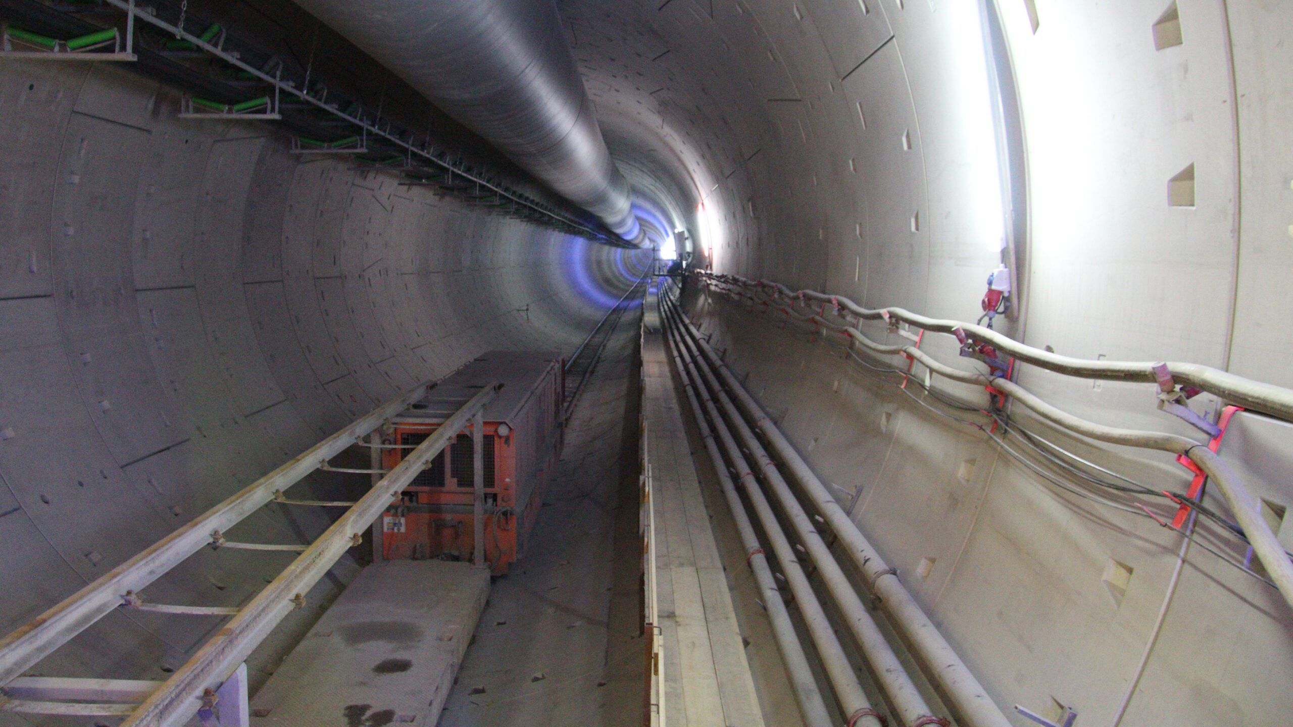 Stuttgart 21 XIII: Underground Train to Tunnel Boring Machine
