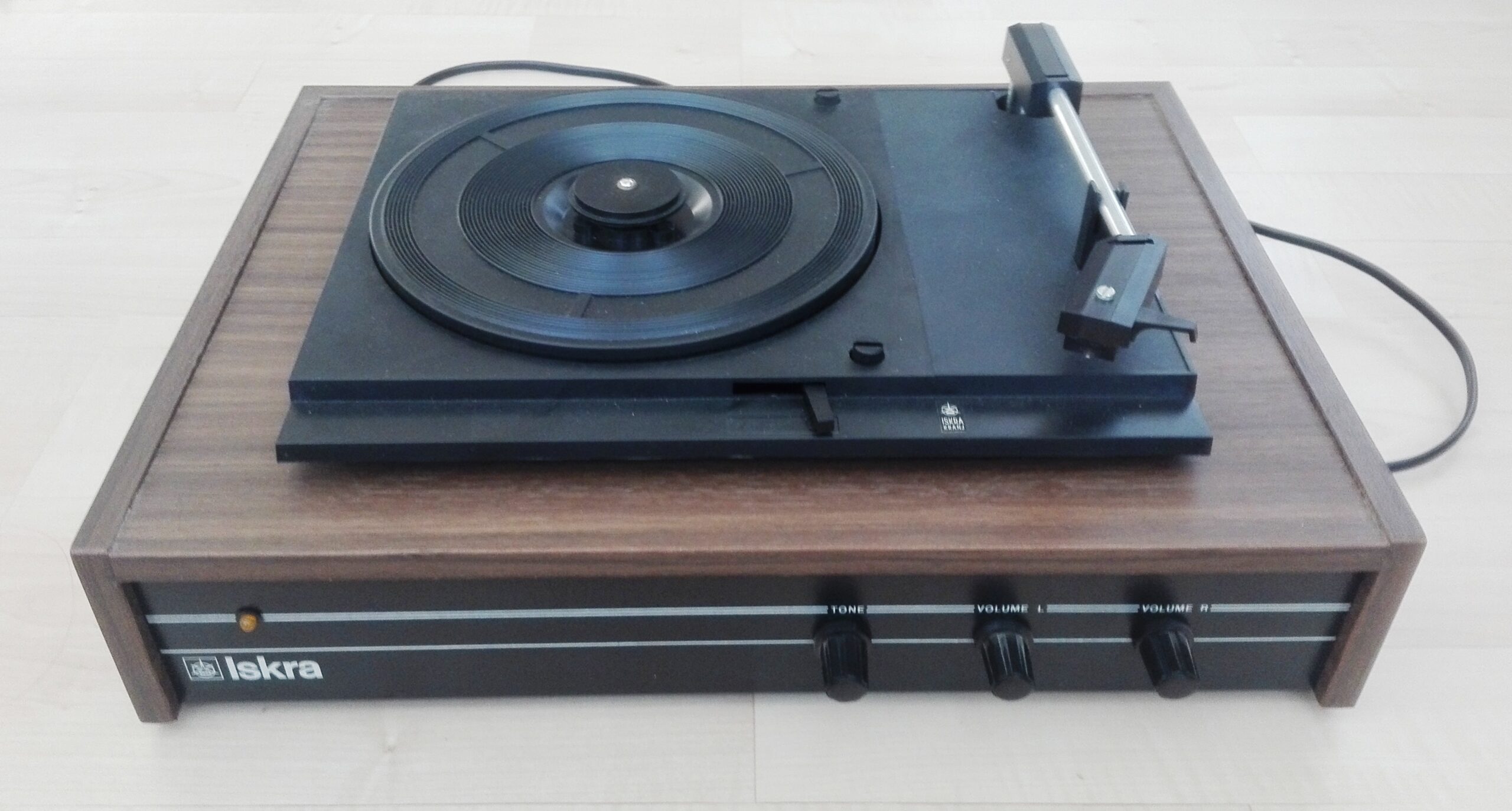 Record player Iskra - needle