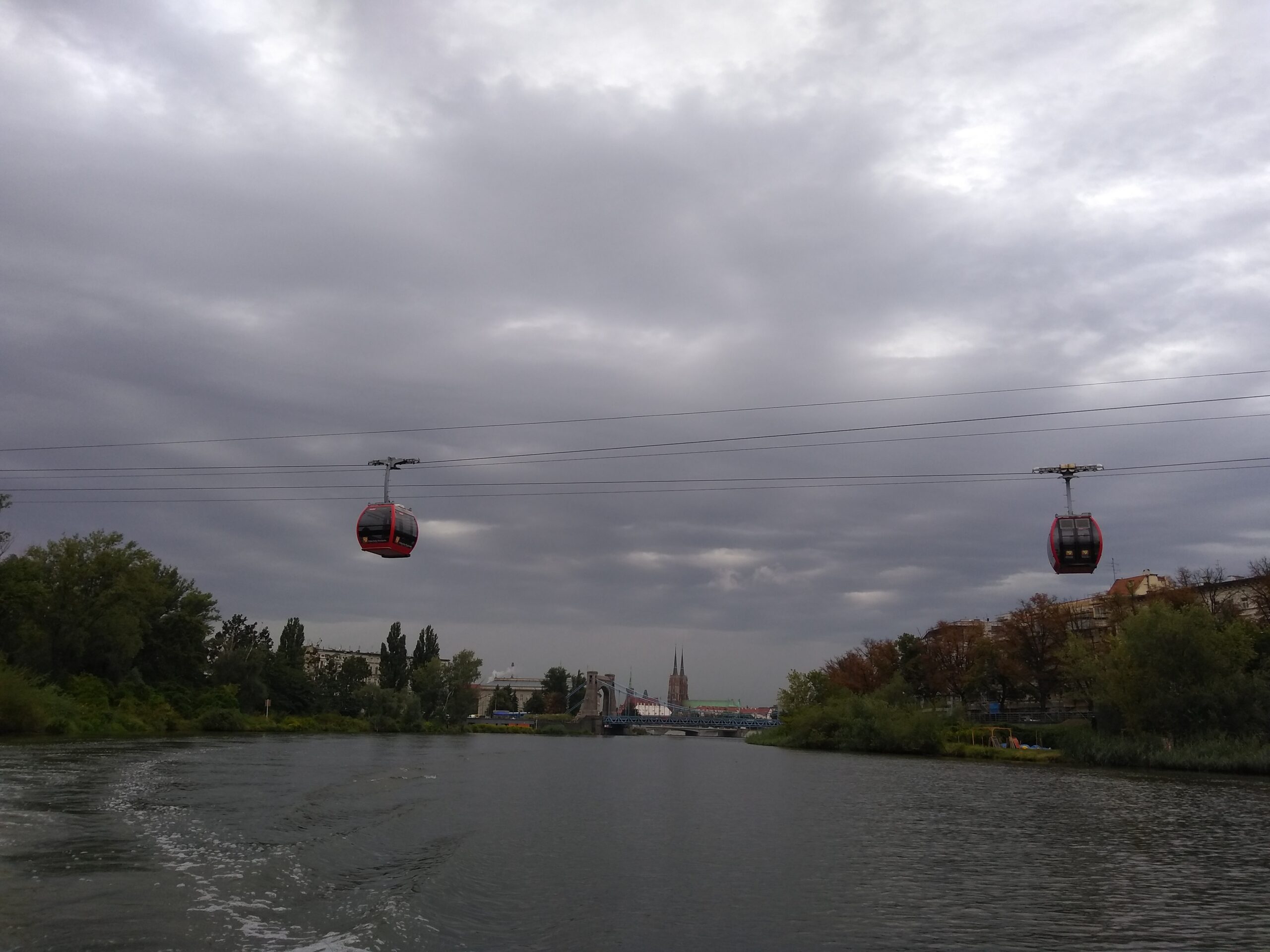A ride in Polinka cable car (binaural)