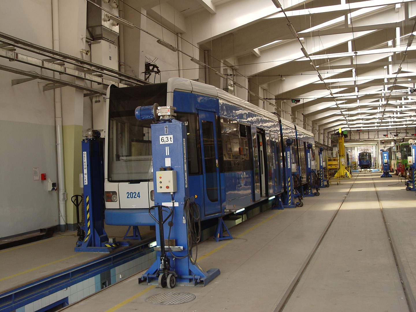 The NGT6 tramcar- the external bell