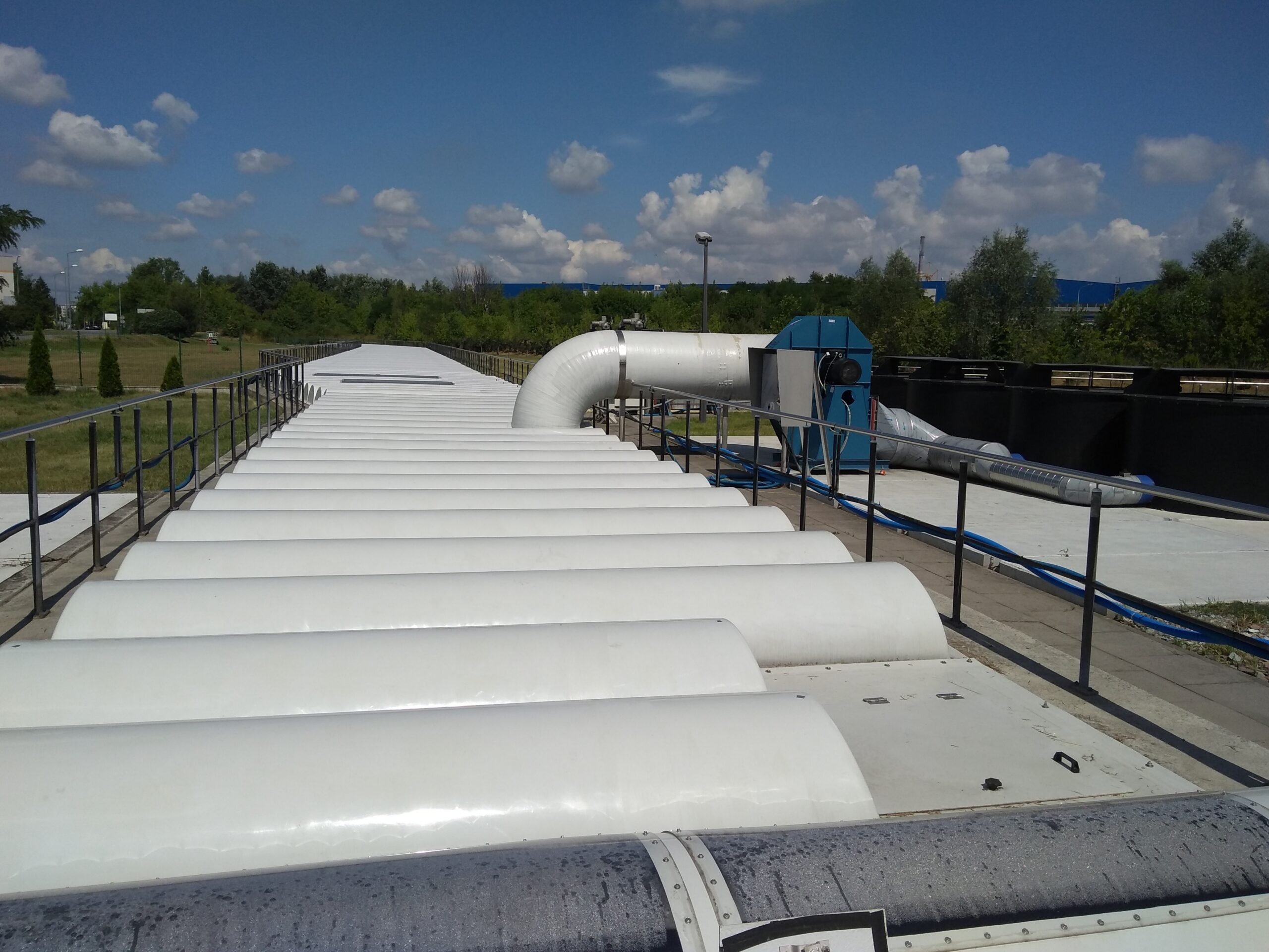 The sewage treatment plant (2): the sewage inlet channel