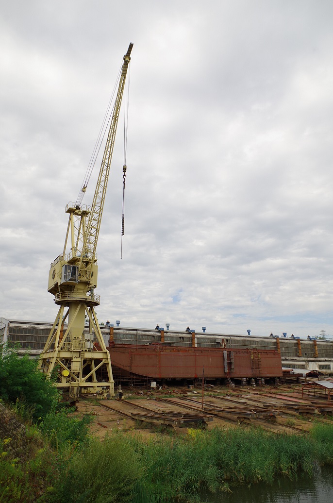 A river shipyard in Wrocław (binaural), part 2