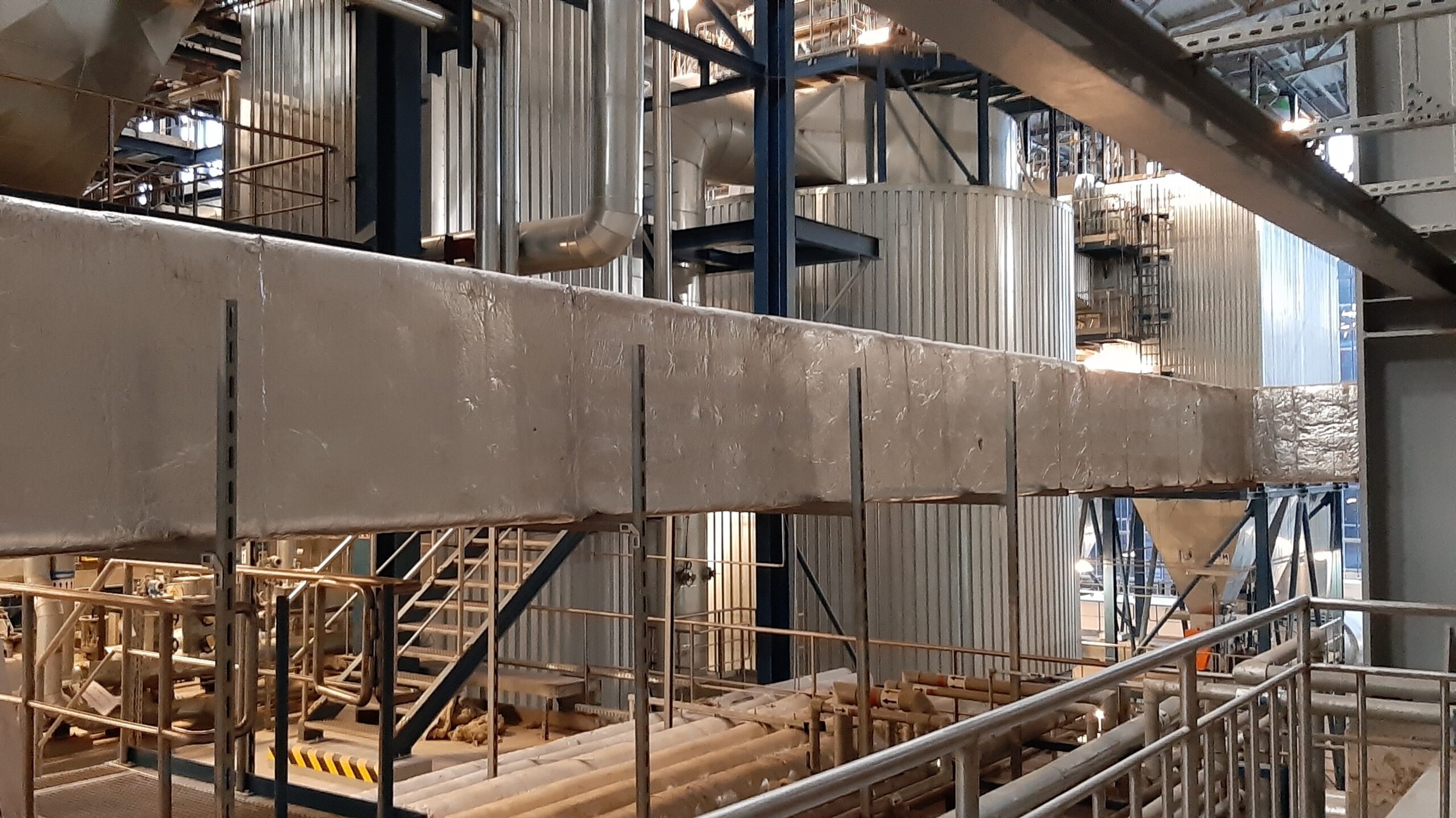 The Thermal Waste Conversion Plant (6): the flue gas purification hall